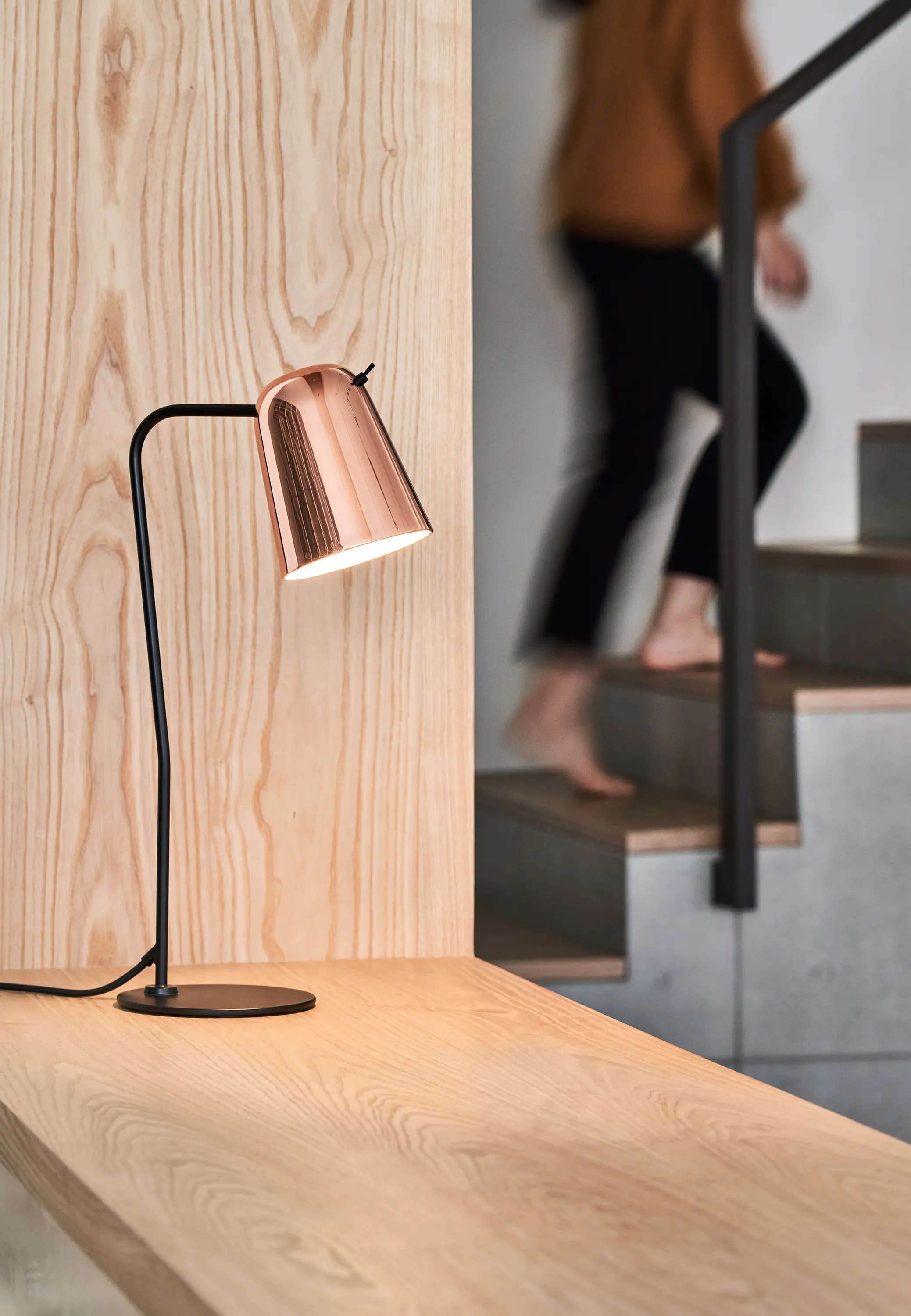 SEEDDESIGN - Dobi W