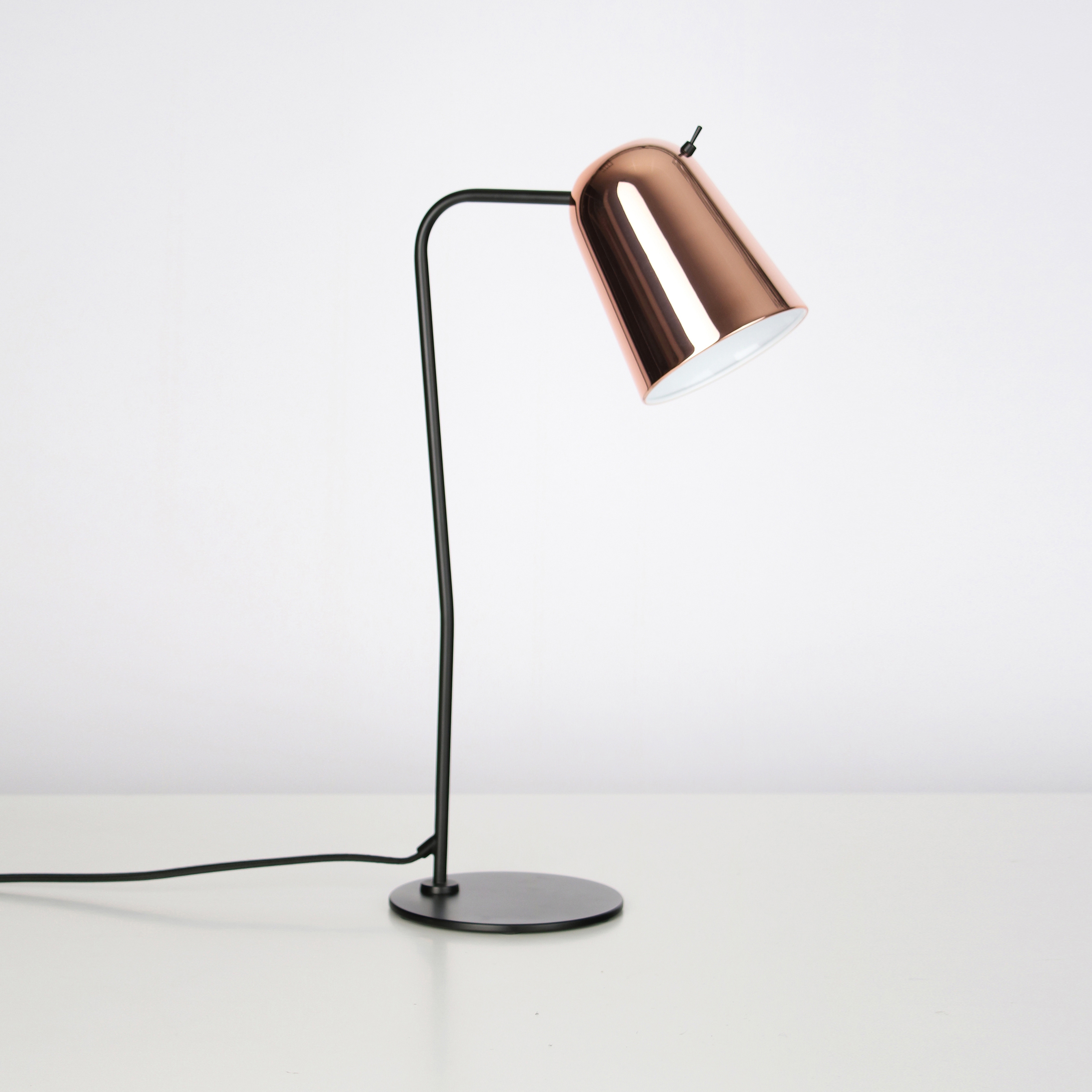 Mostra il prodotto Dobi D del produttore SEEDDESIGN