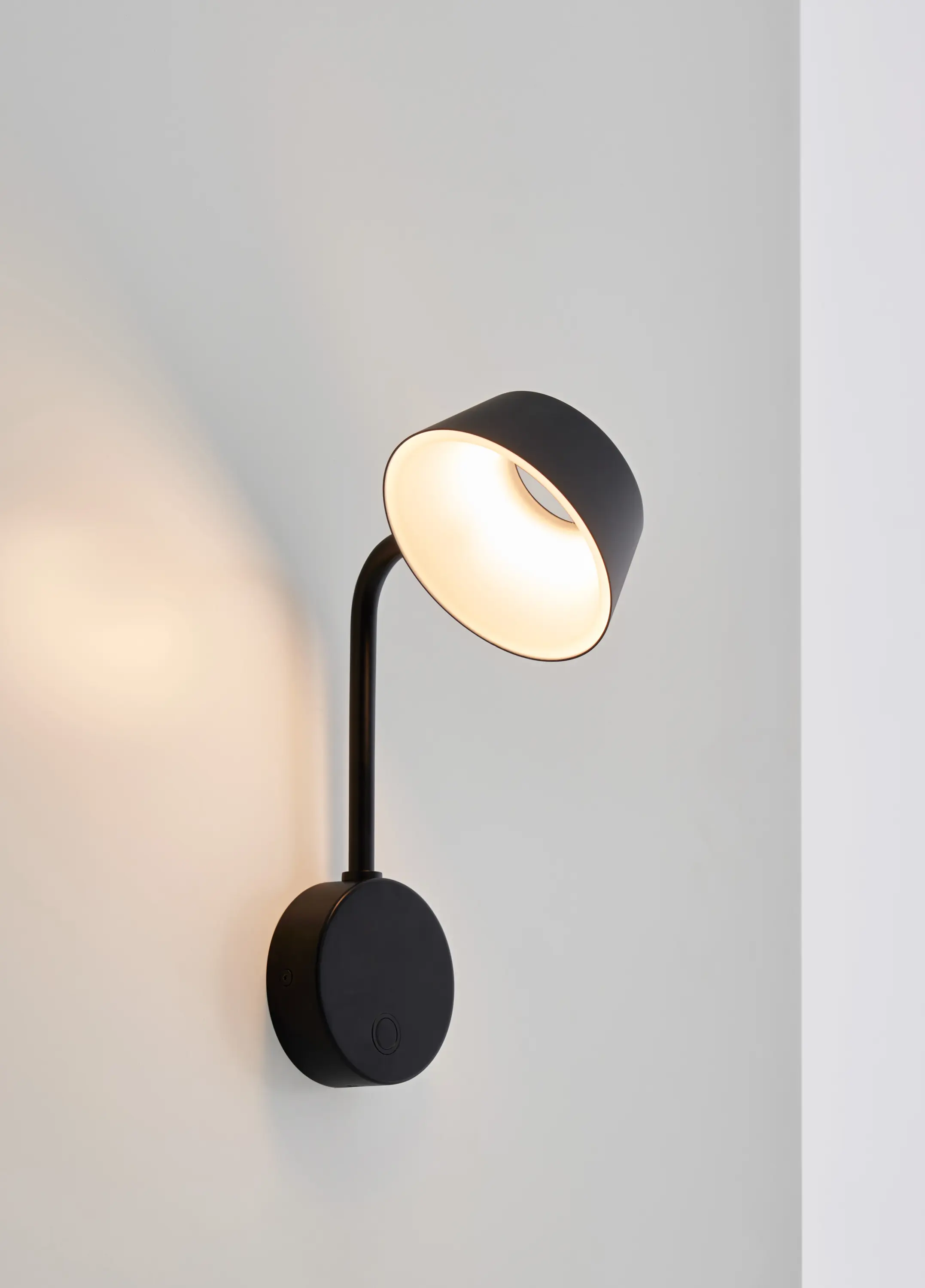 SEEDDESIGN - OLO WU