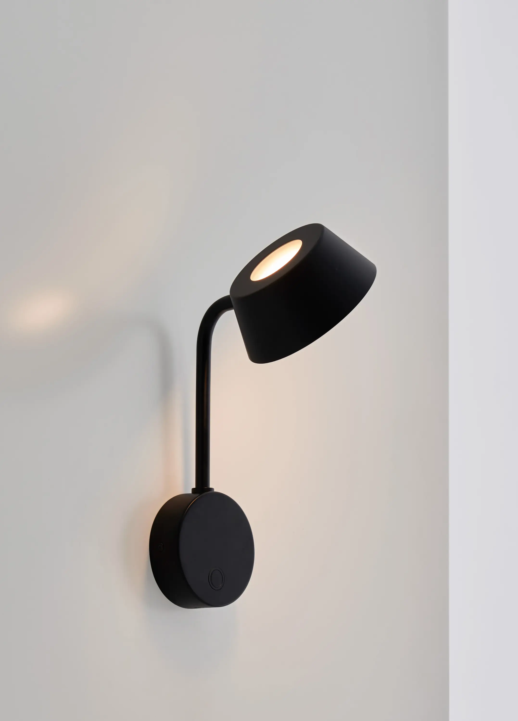 SEEDDESIGN - OLO WU
