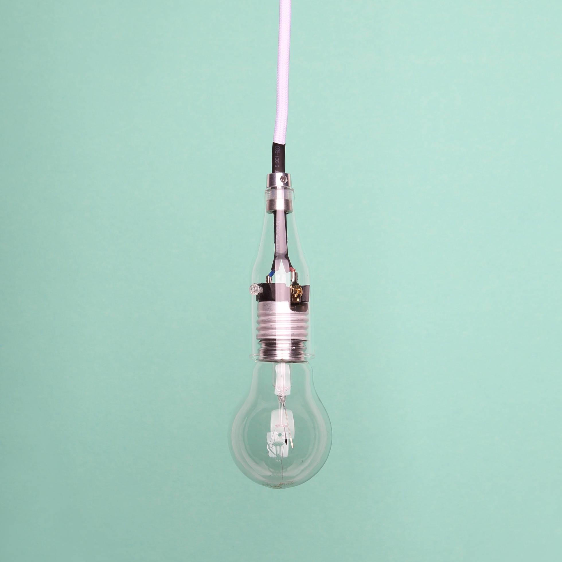 Display product +Brendan Ravenhill from manufacturer Booo