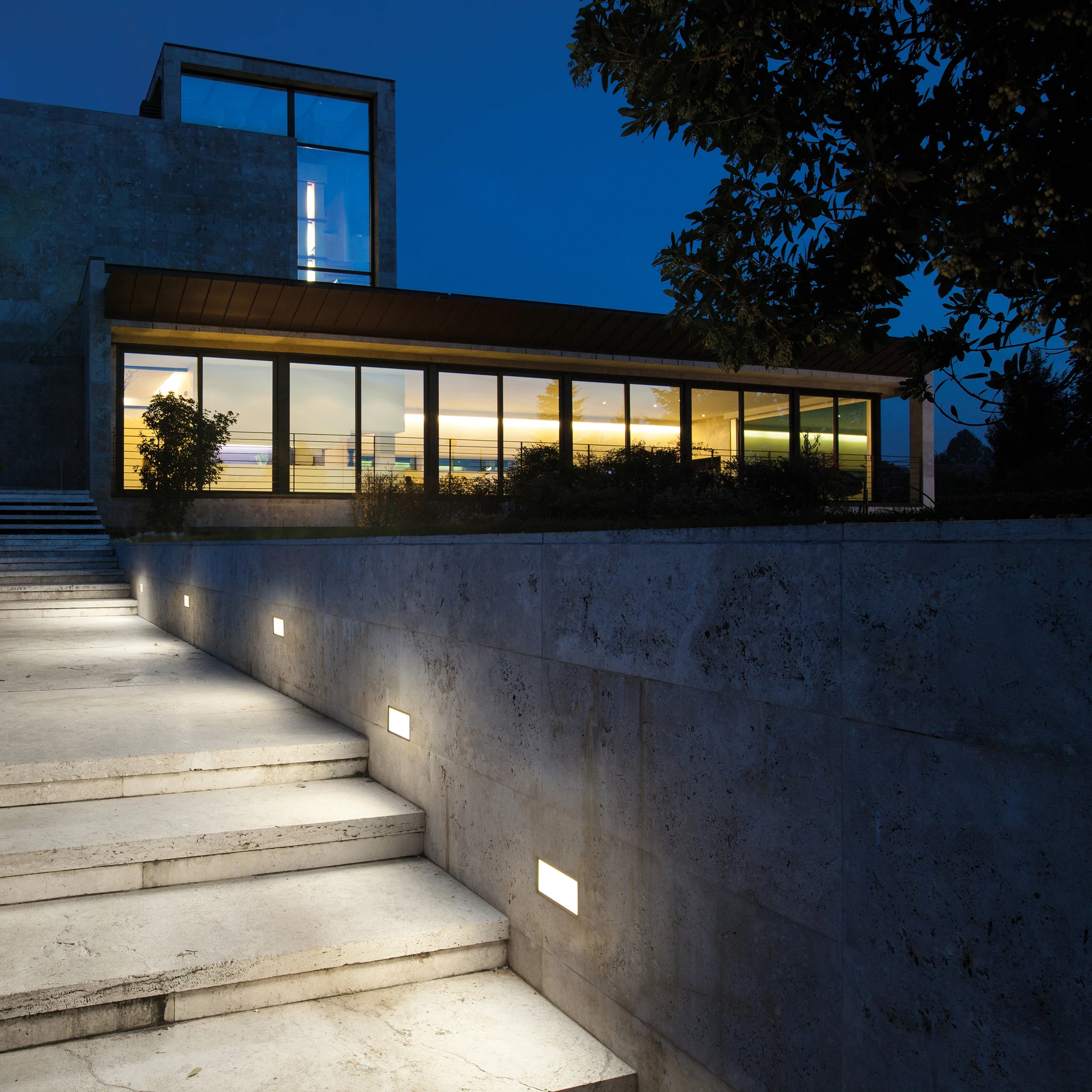 WALL RECESSED