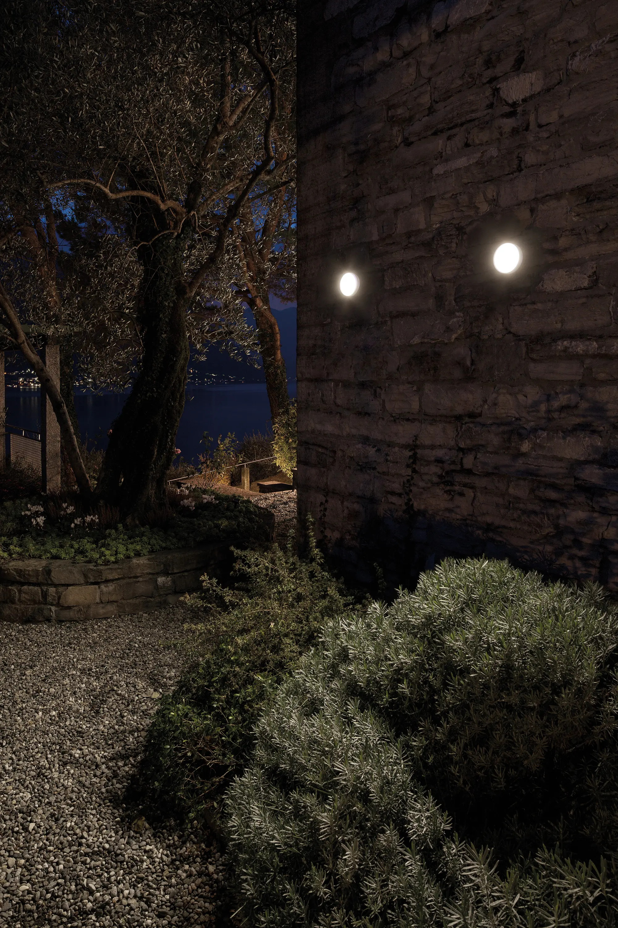 Ares - Alfa Low Power LED / Methacrylate Diffuser