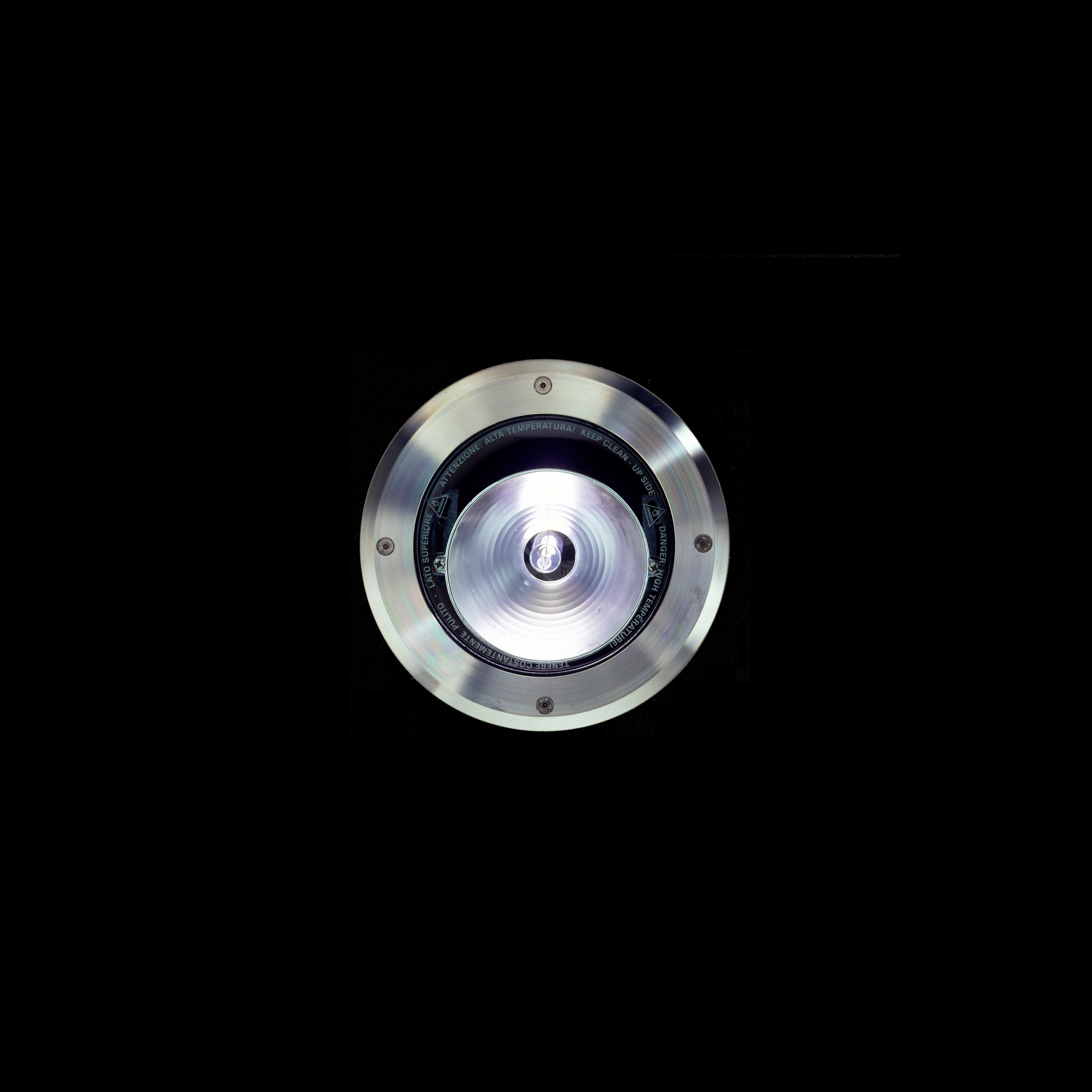 Mostrar el producto Petra / Adjustable Optic - Medium Beam 40° del fabricante Ares