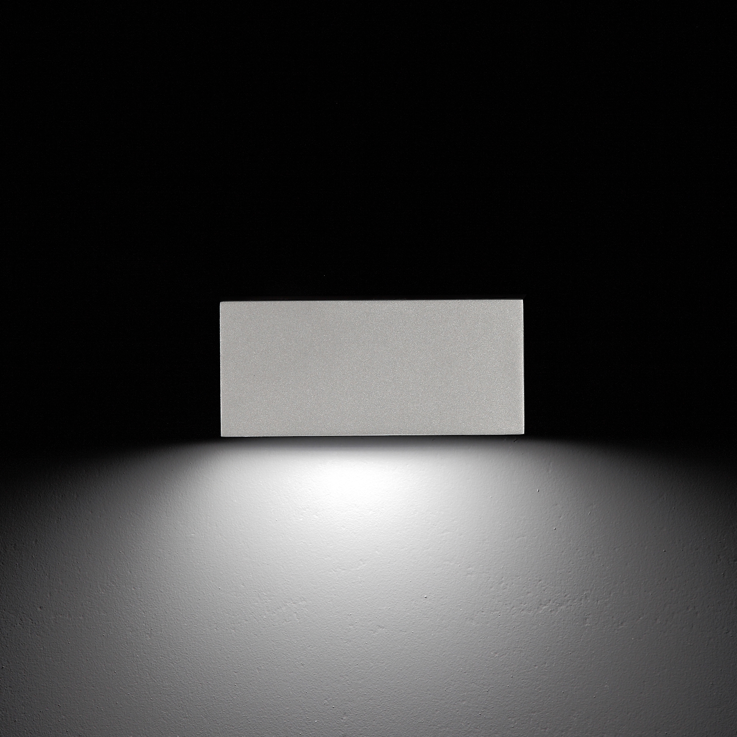 Mostrar el producto Midna / Unidirectional del fabricante Ares