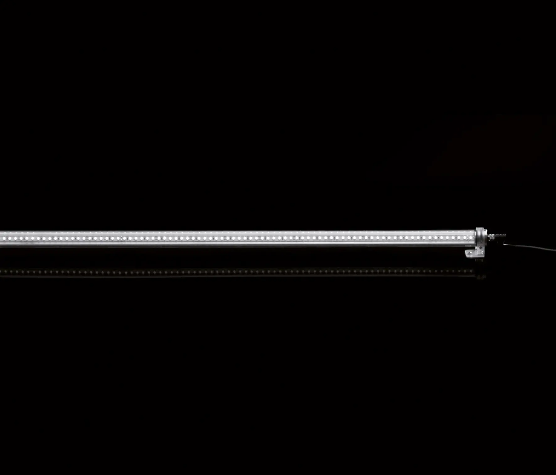 Ares - Tau Low Power LED / L. 1554 - Transparent Diffuser
