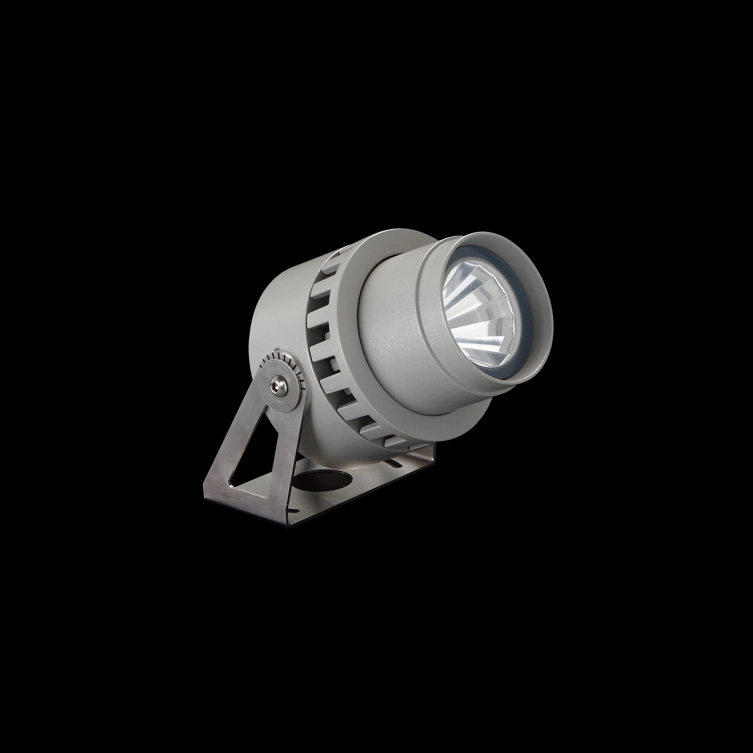 Vertoon produk Spock 75 CoB LED - Adjustable - Medium Beam 20° van vervaardiger Ares