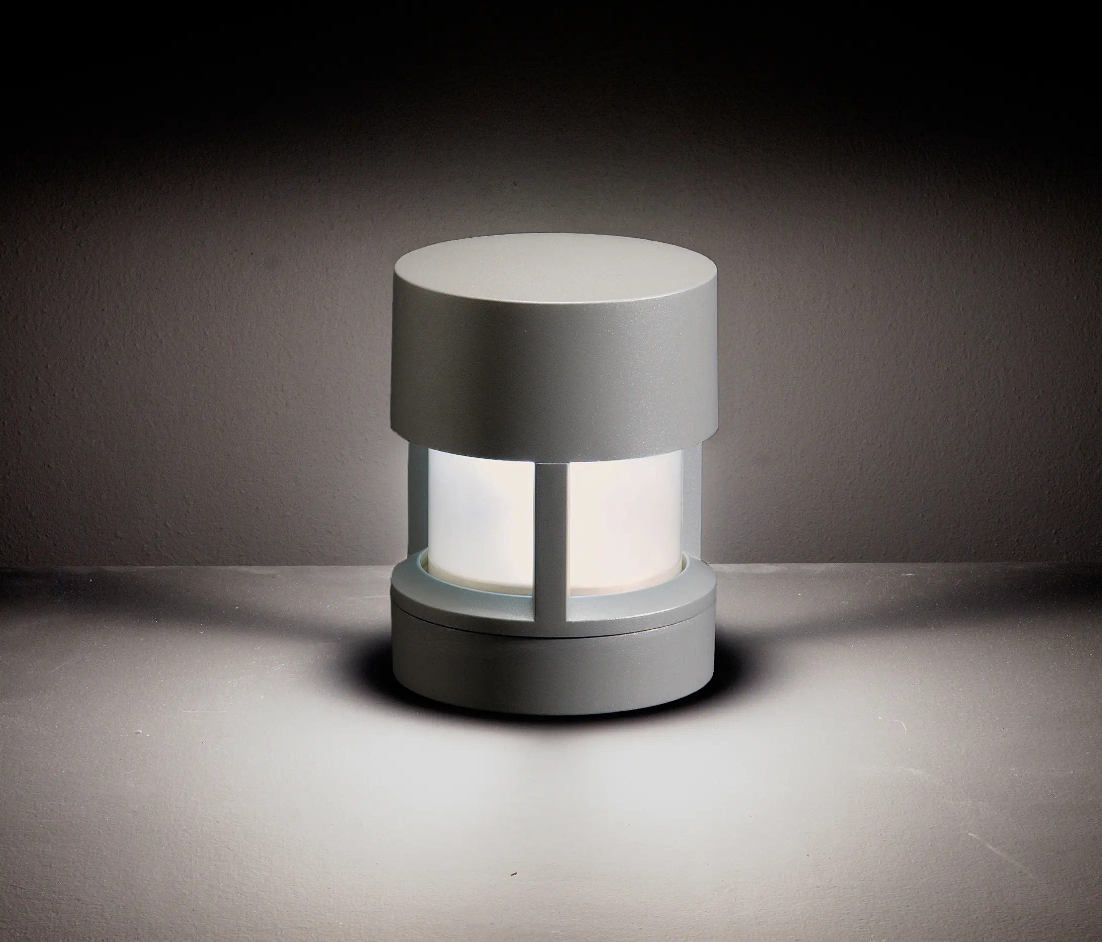 Ares - Silvia / Sandblasted Glass - 360° Emission