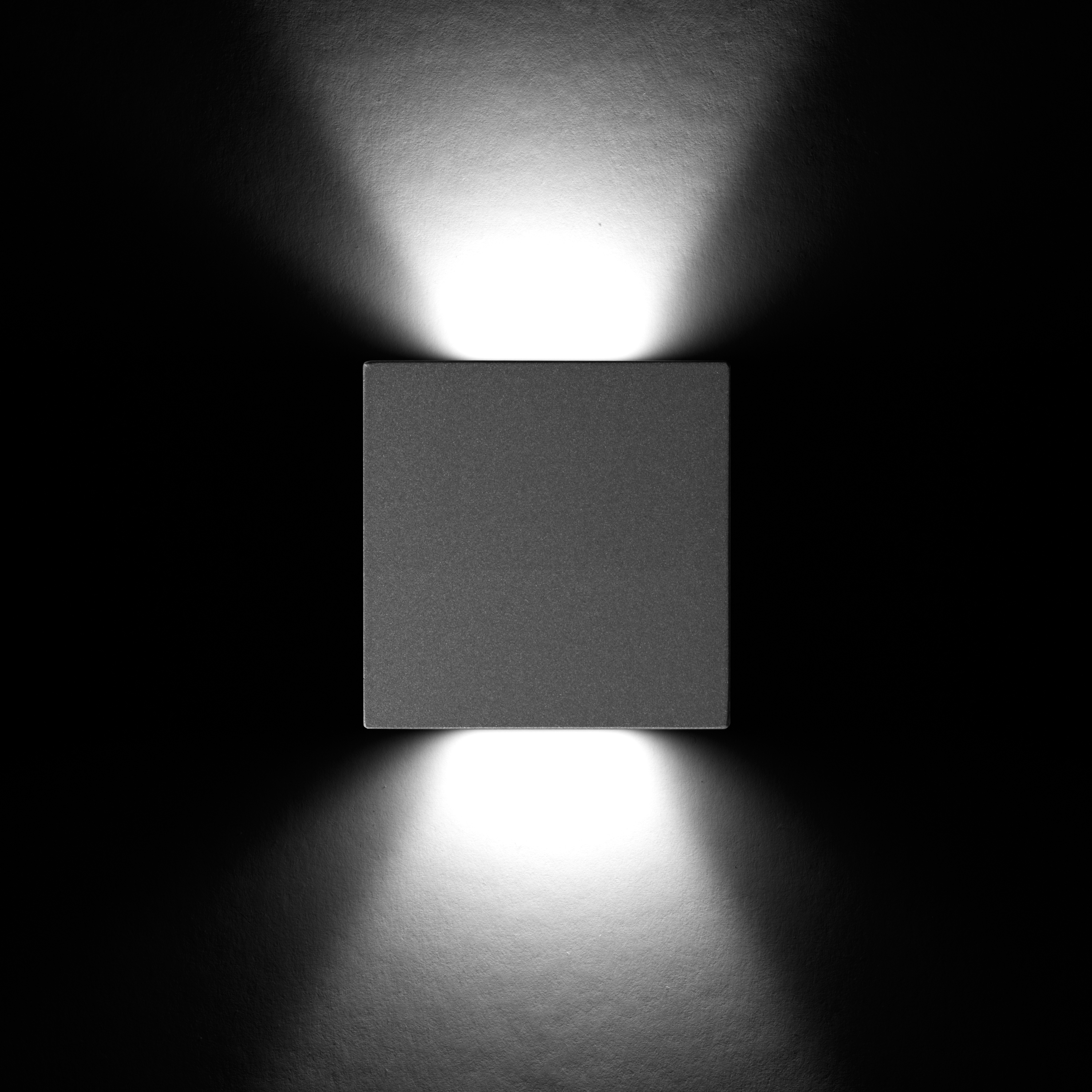 Mostrar el producto Rho Power LED / Square Aluminium Frame del fabricante Ares