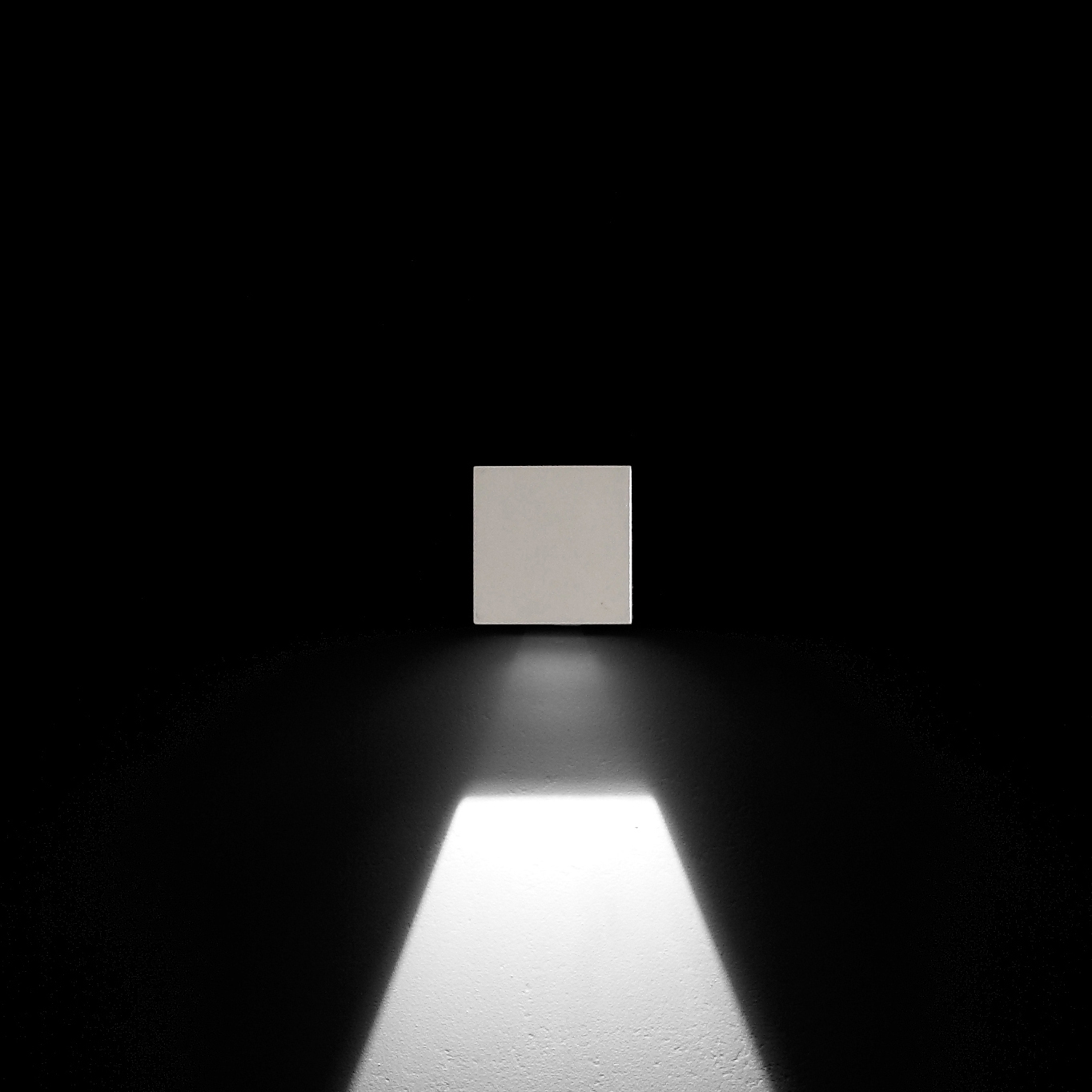 Vertoon produk Leo 80 / Unidirectional - Medium Beam 40° van vervaardiger Ares