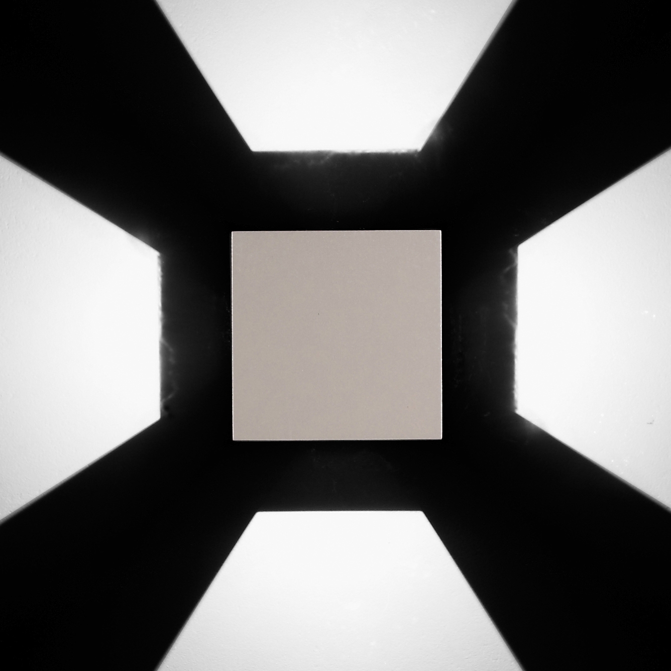 Produkt Leo 160 Power LED / Omnidirectional - Wide Beam 65° des Herstellers Ares anzeigen