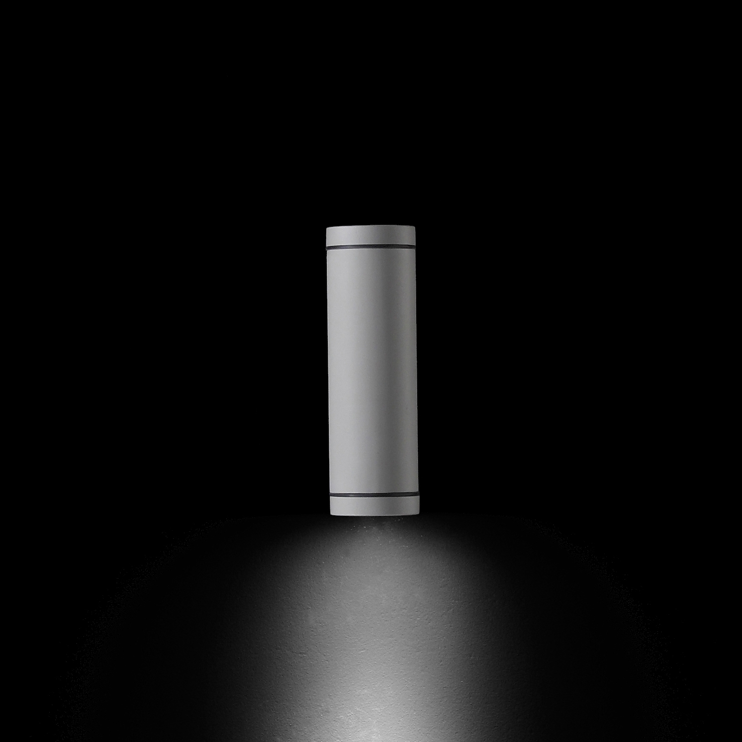 Mostrar el producto Emma 70 Power LED / Unidirectional - Narrow Beam 10° del fabricante Ares