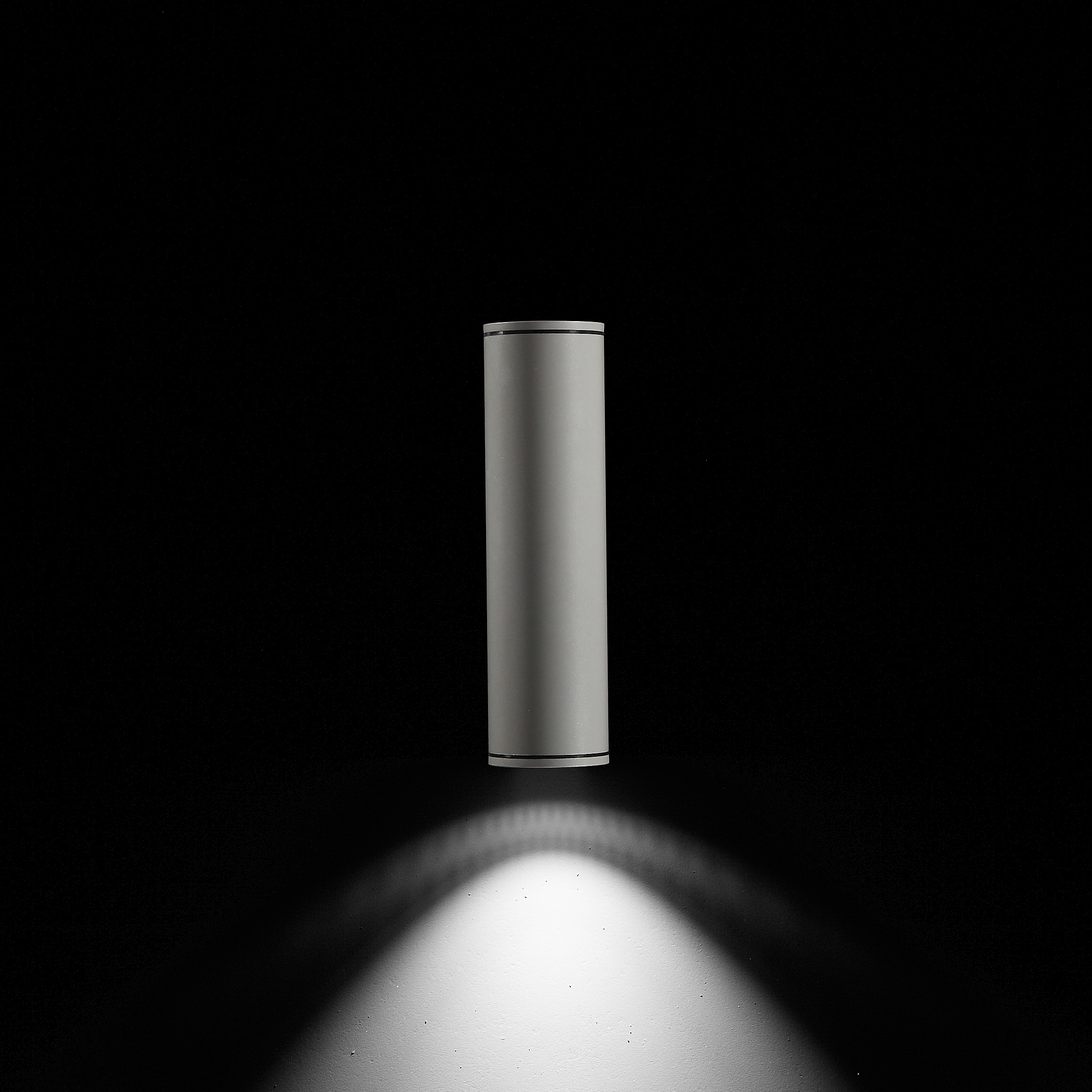 Mostrar el producto Emma 110 CoB LED / Unidirectional - Medium Beam 40° del fabricante Ares