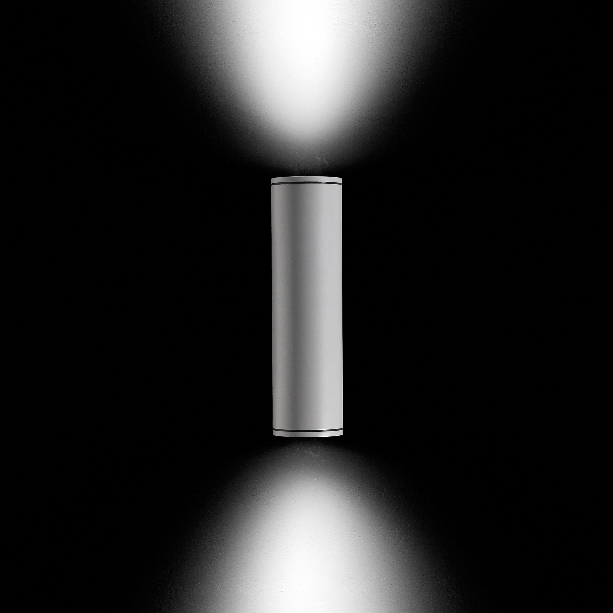 Display product Emma 110 / Bidirectional - Narrow Beam 10° from manufacturer Ares