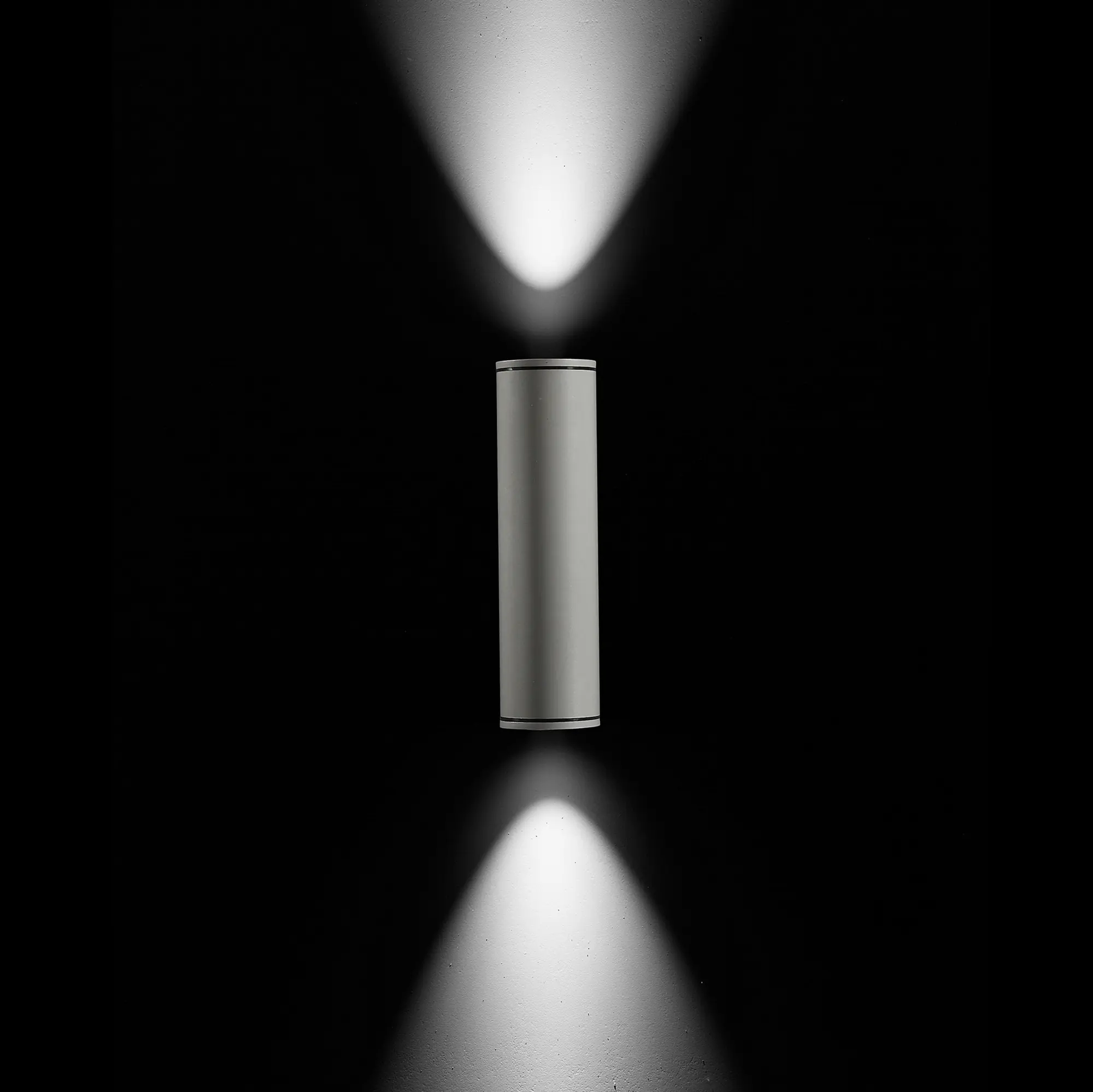 Ares - Emma 110 CoB LED / Bidirectional - Narrow Beam 20°