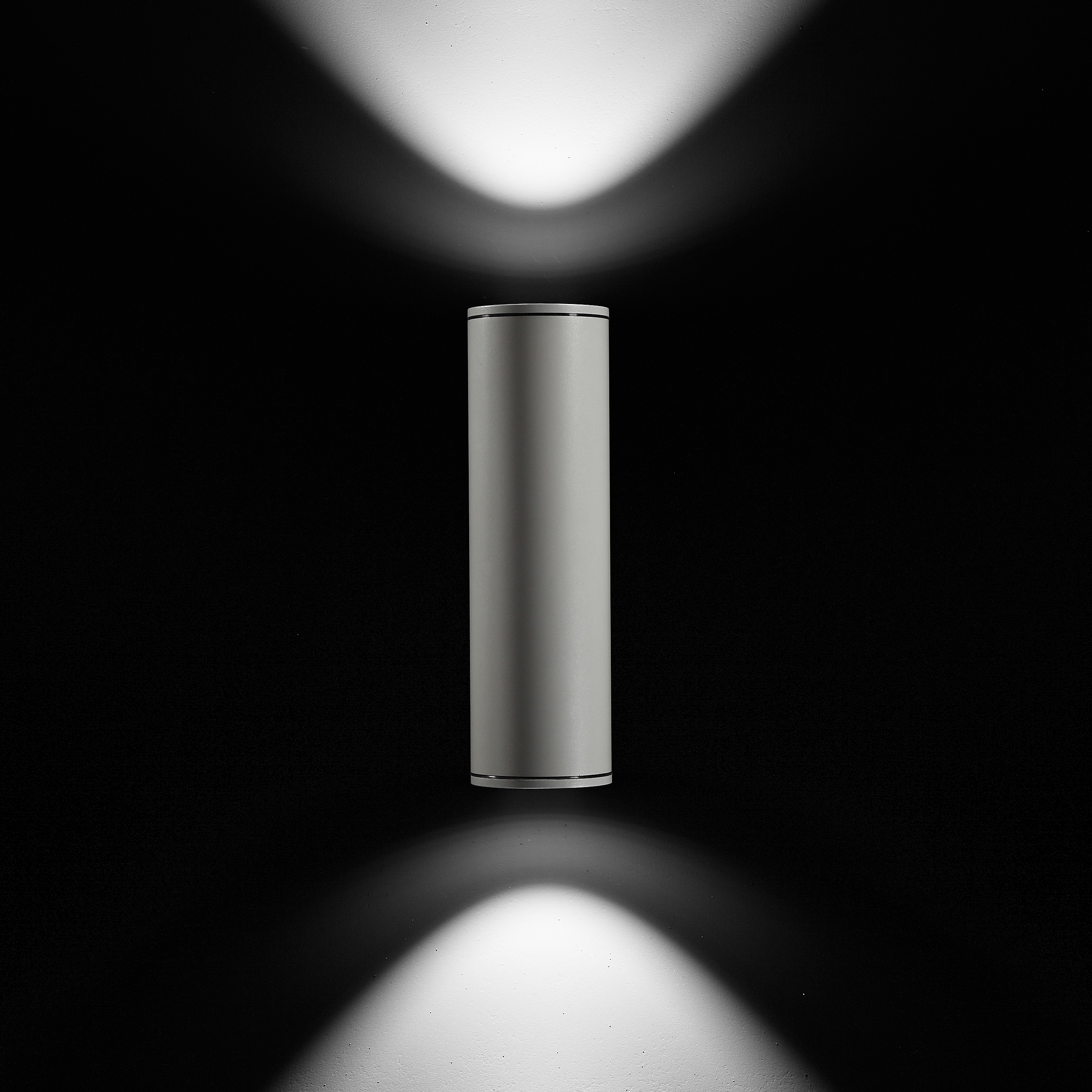 Mostrar el producto Emma 150 CoB LED / Bidirectional - Medium Beam 40° del fabricante Ares