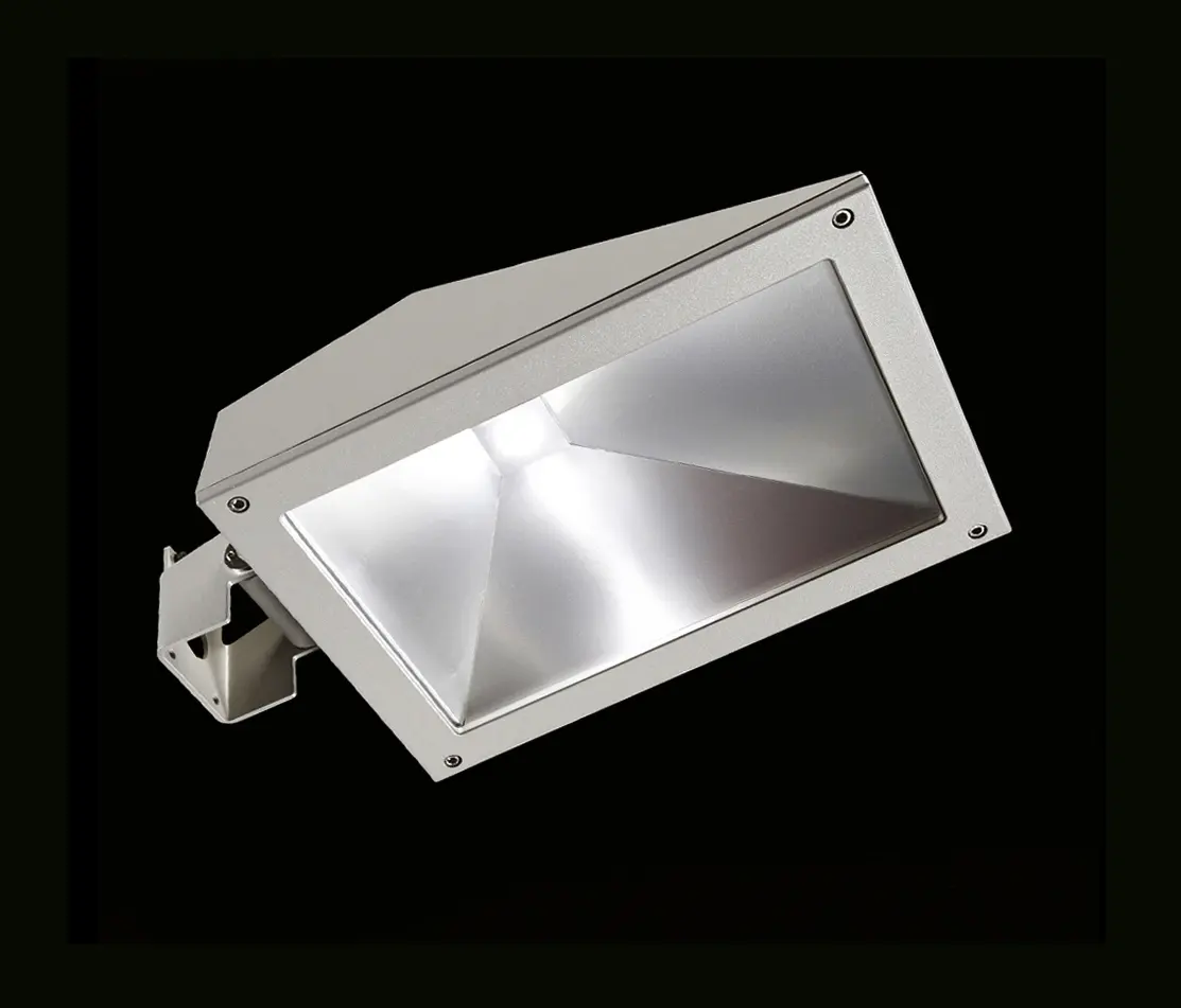 Ares - MaxiFranco CoB LED / Adjustable - Symmetric Optic