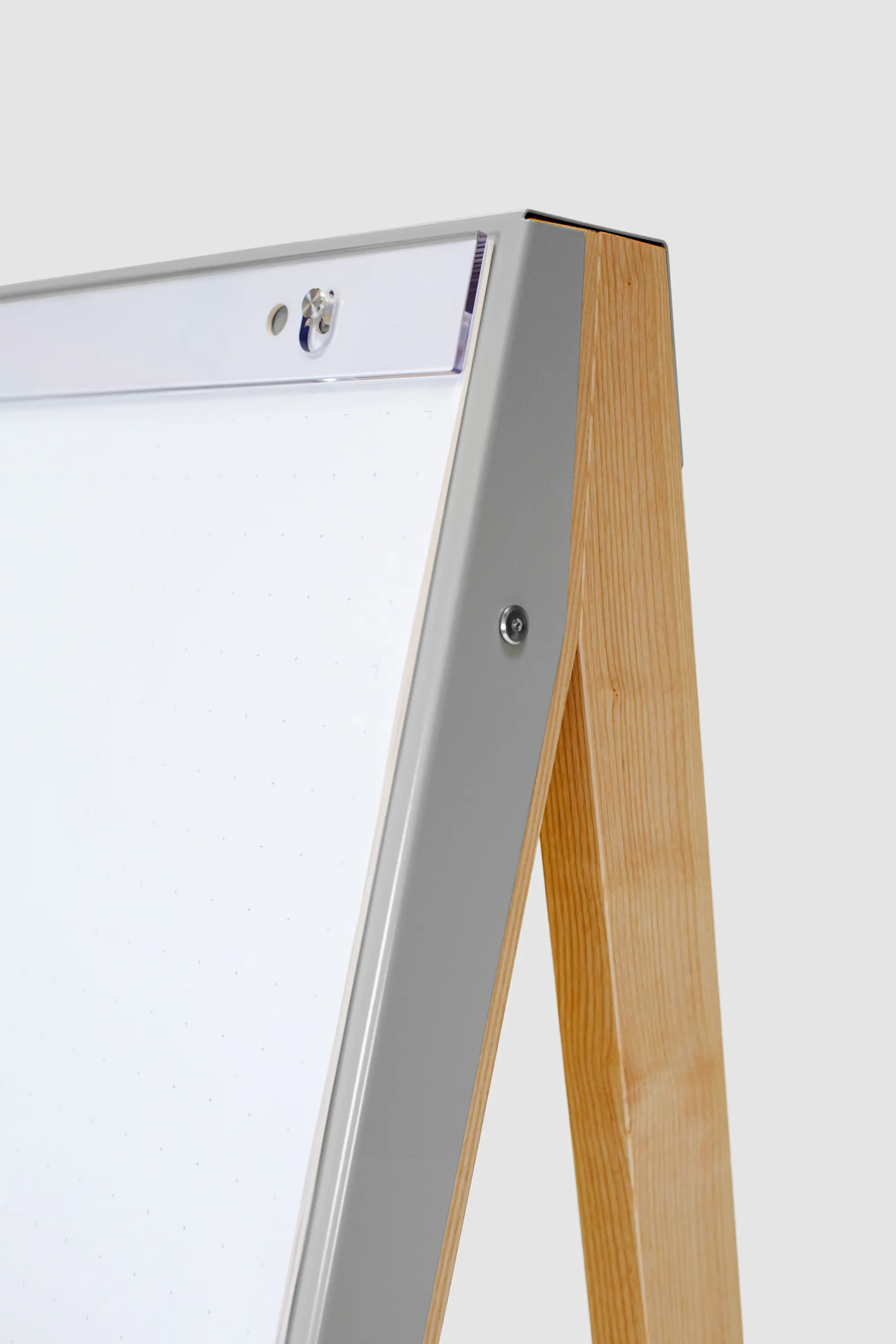 roomours - Charter on Tour | Flipchart