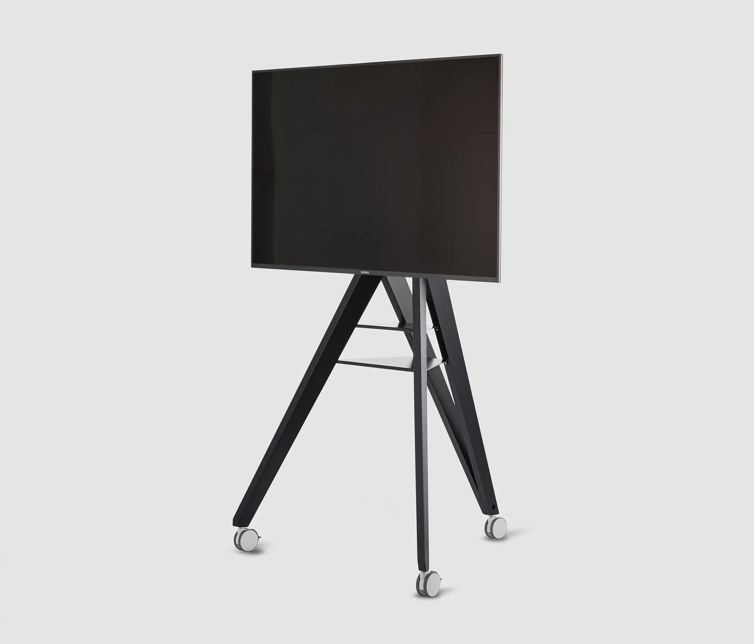 roomours - Front Row | TV stand