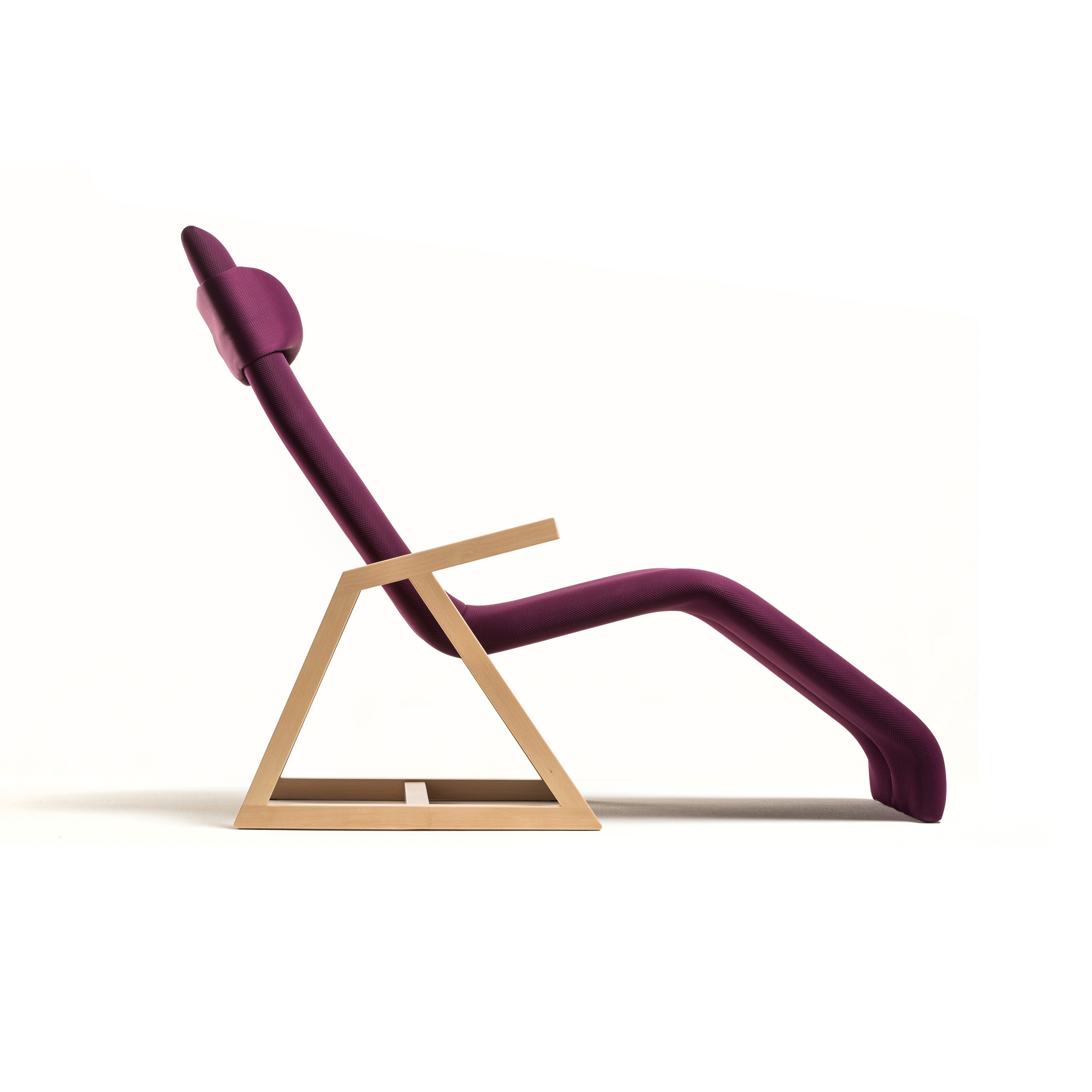 Mostra il prodotto Easy Recliner Beech del produttore Lina Design