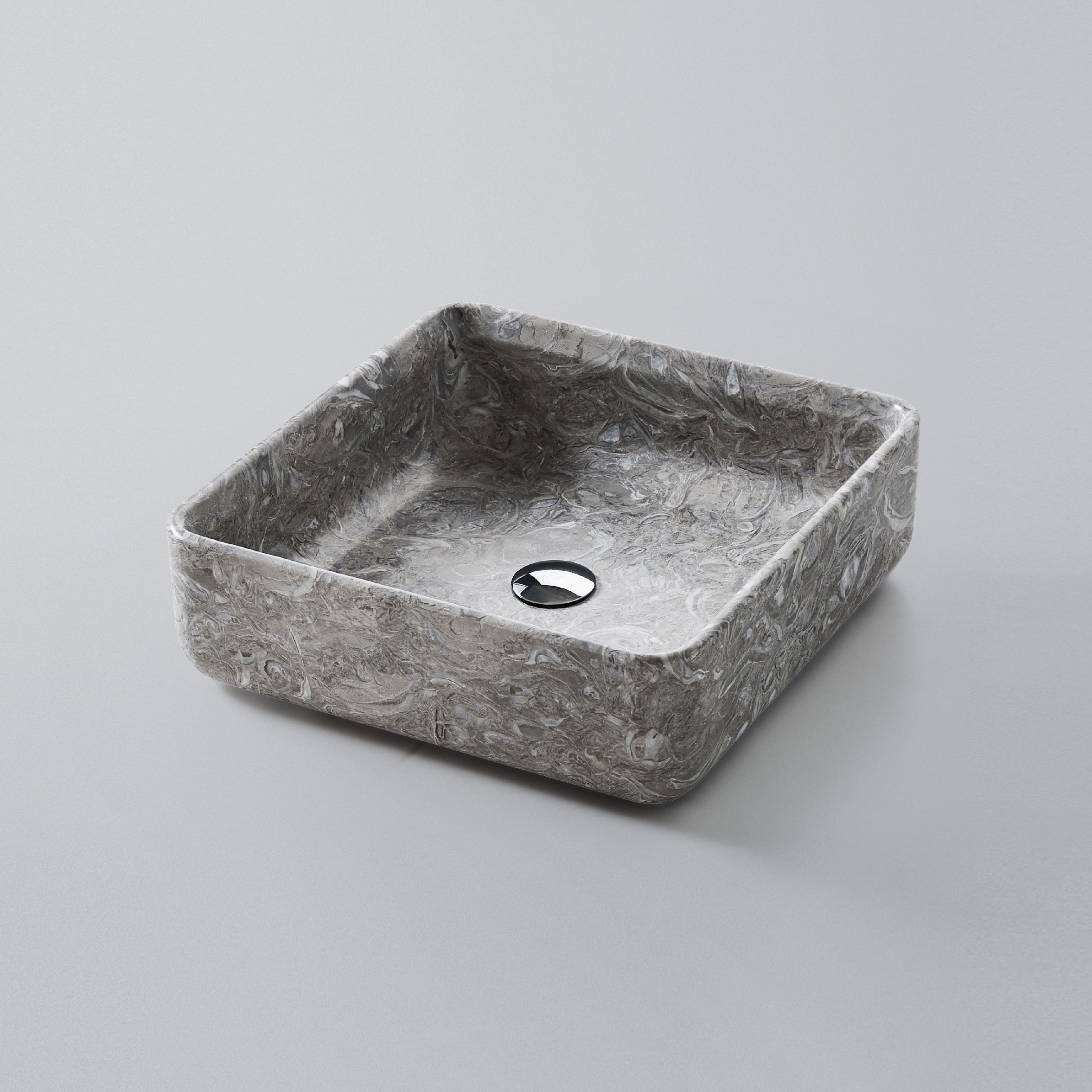 Mostra il prodotto Shadow del produttore Claybrook Interiors Ltd.