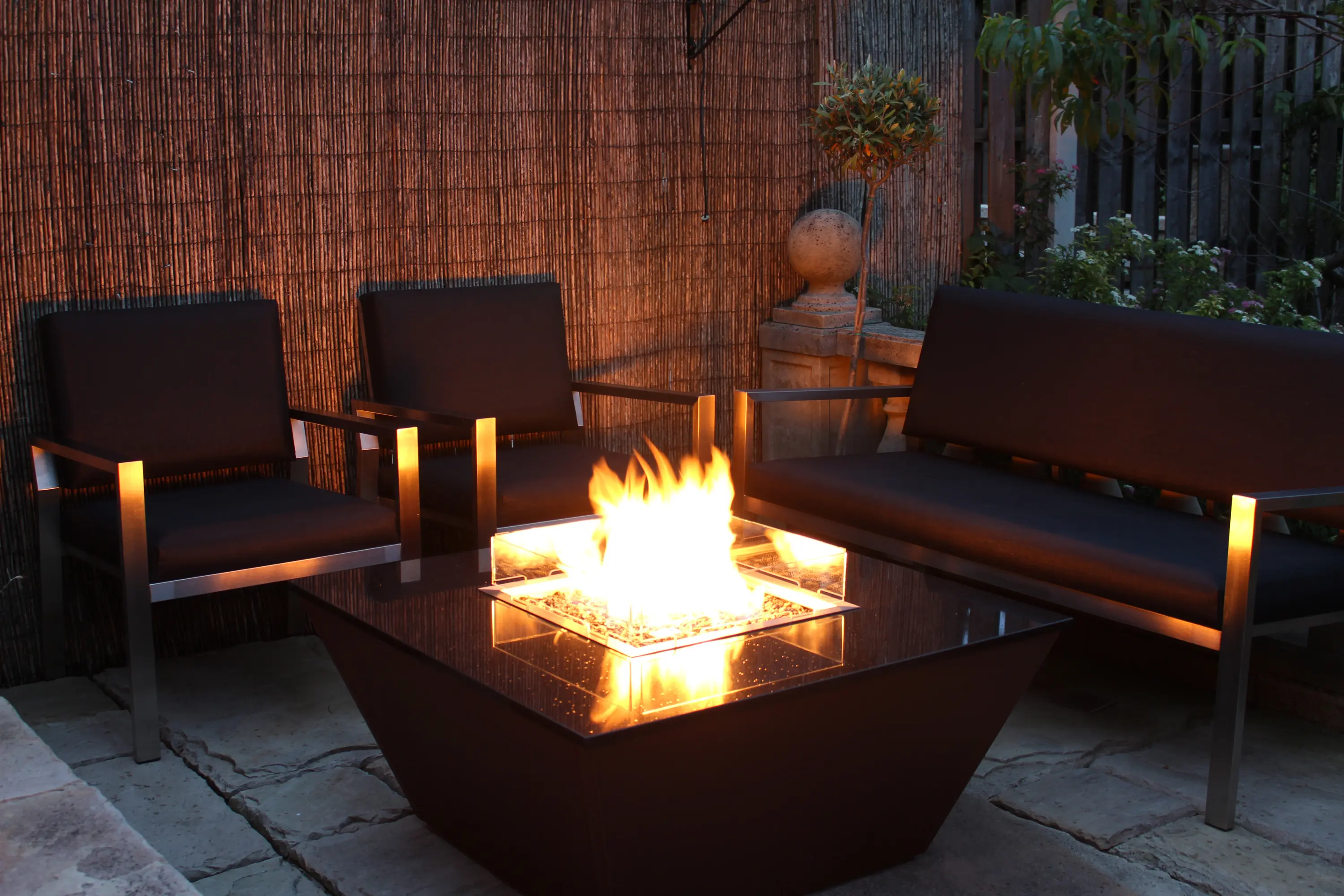Rivelin - Aztec Gas Fire Table
