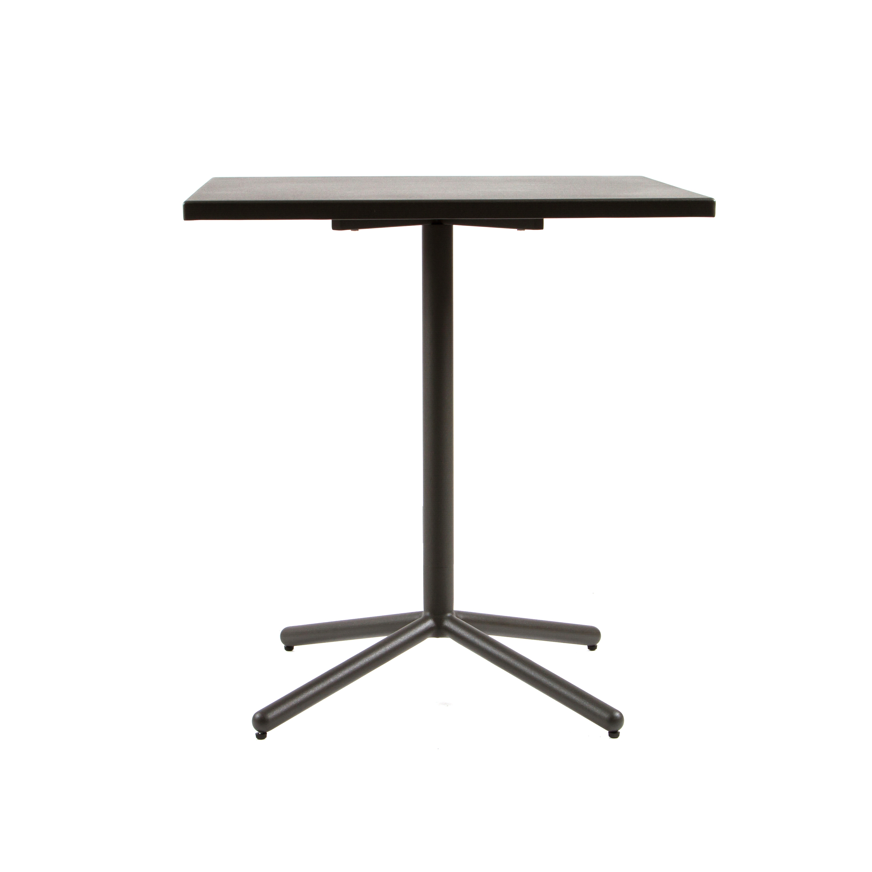 Afficher le produit CP9105 Table du fabricant Maiori Design