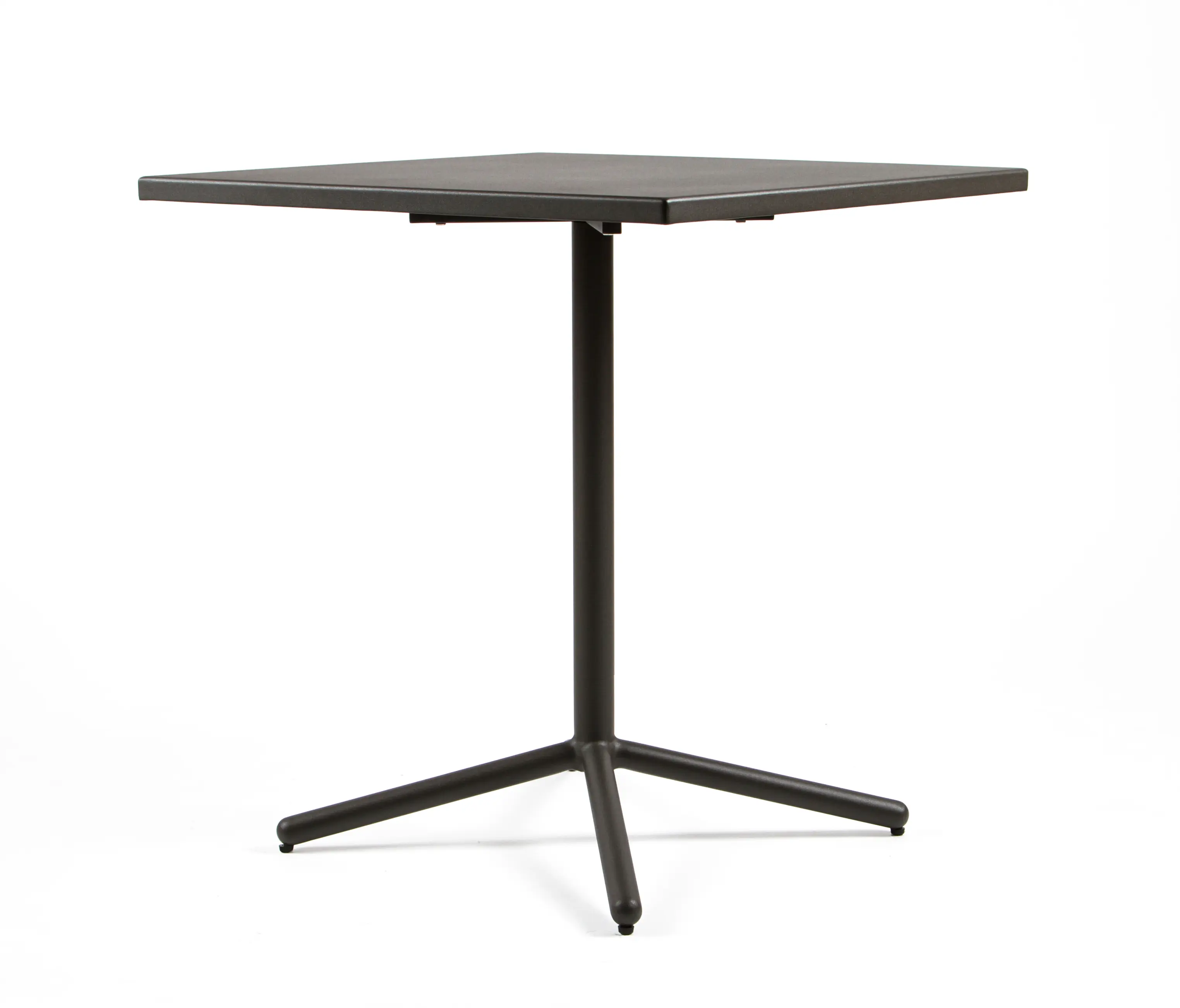 Maiori Design - CP9105 Table