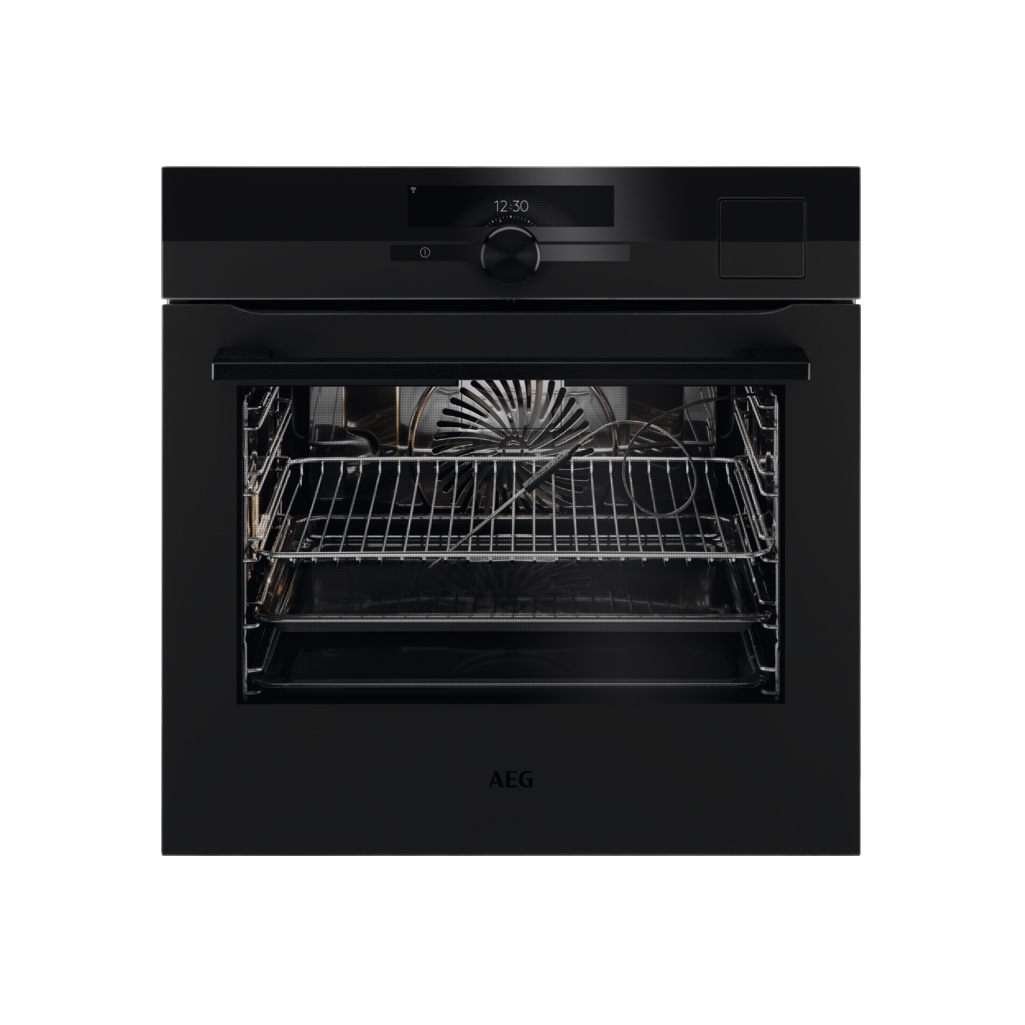 Produkt 9000 SteamPro With Steam Cleaning Oven - Matt Black des Herstellers Electrolux Group anzeigen