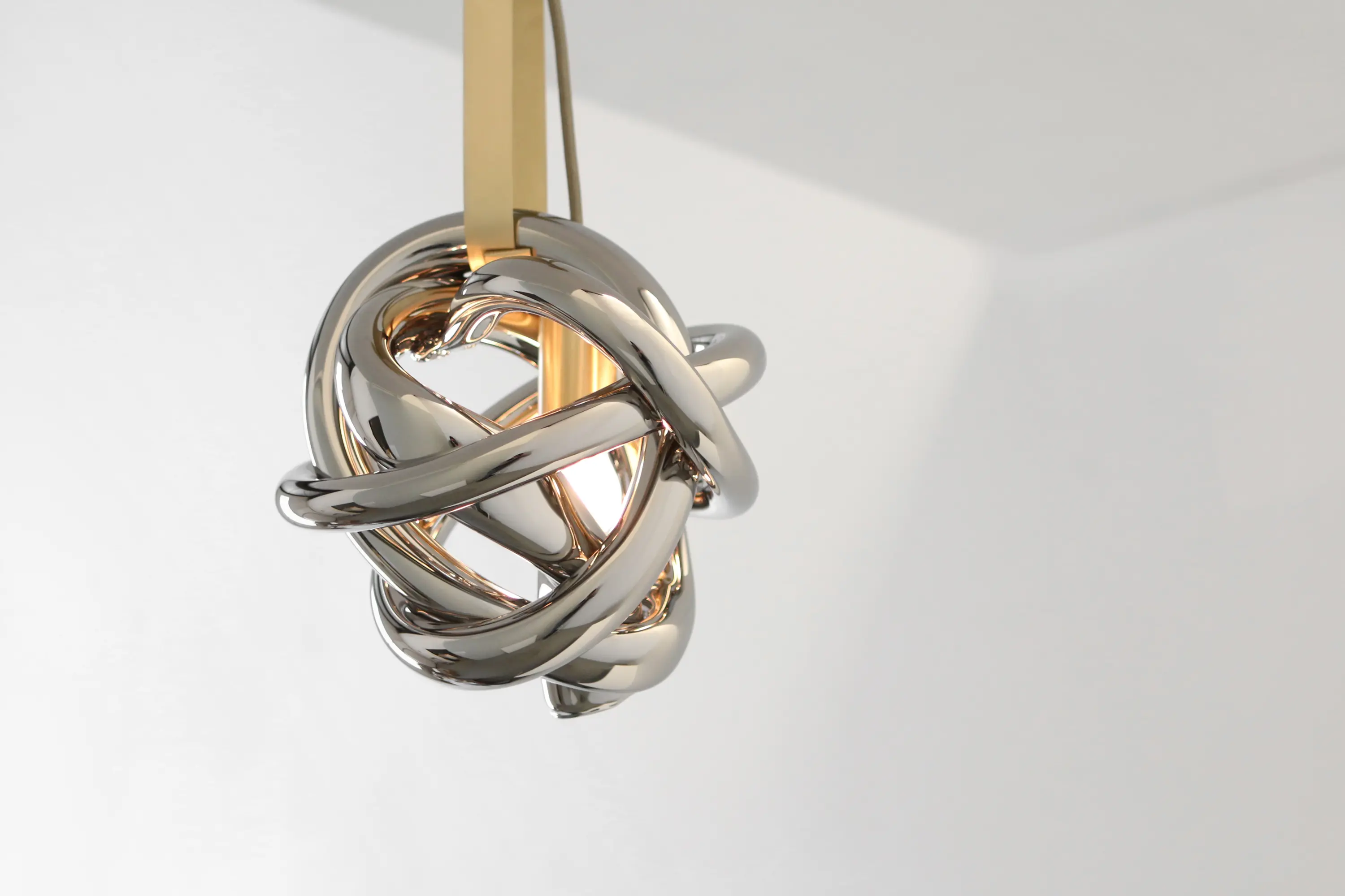 SkLO - Wrap Pin Pendant