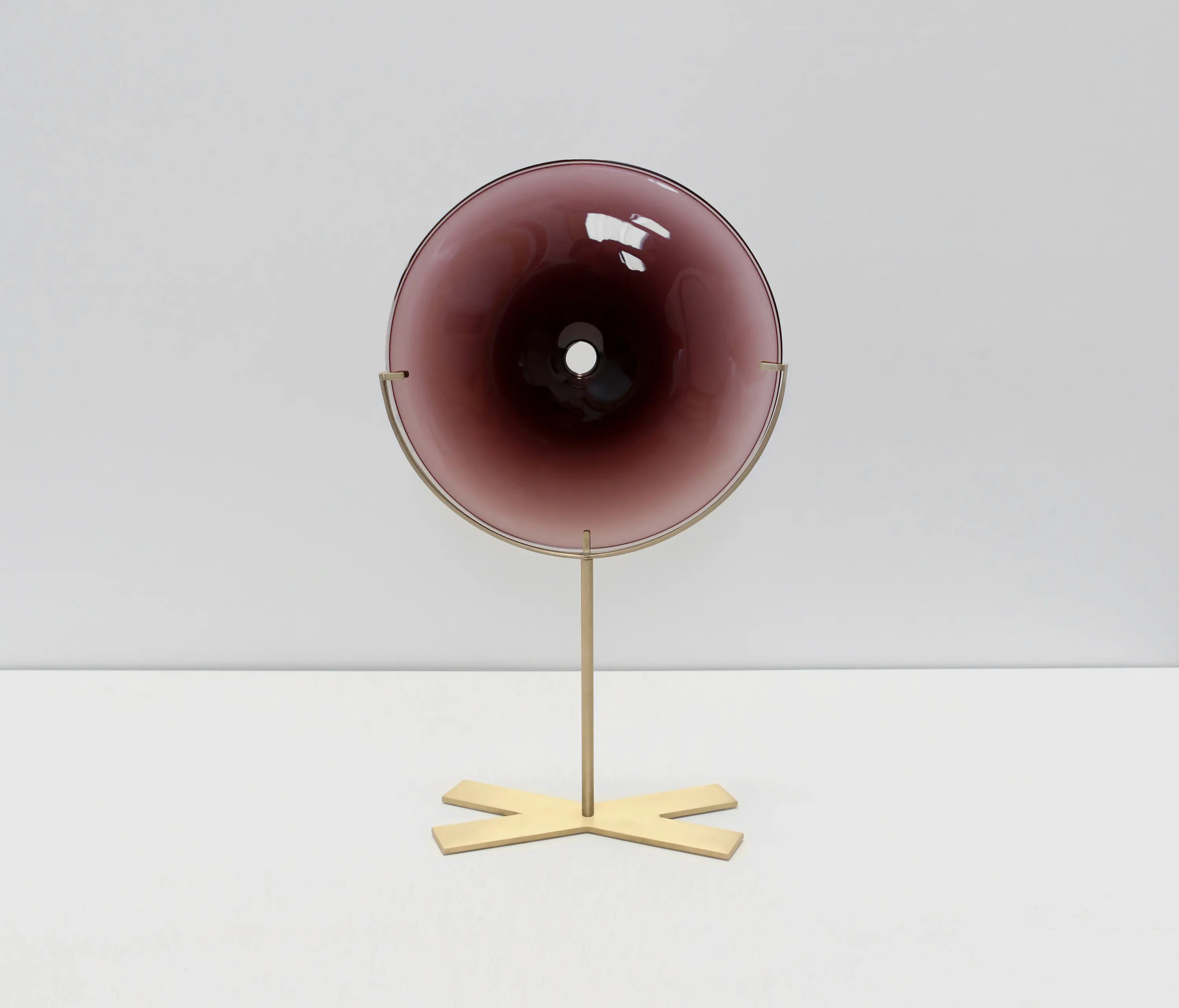 SkLO - Pool Object Small With Brass Stand