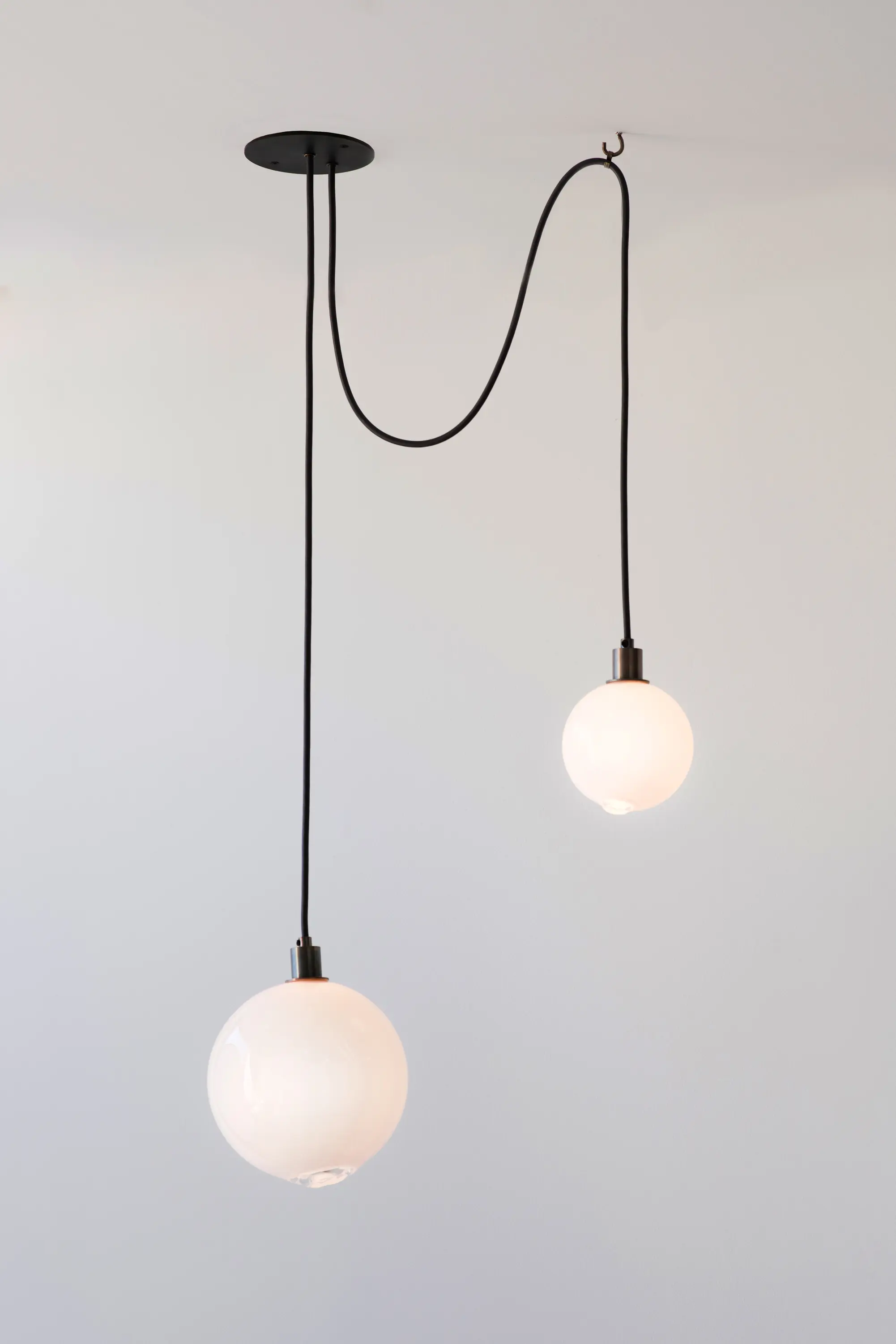 SkLO - Drape Composition 1 Pendant