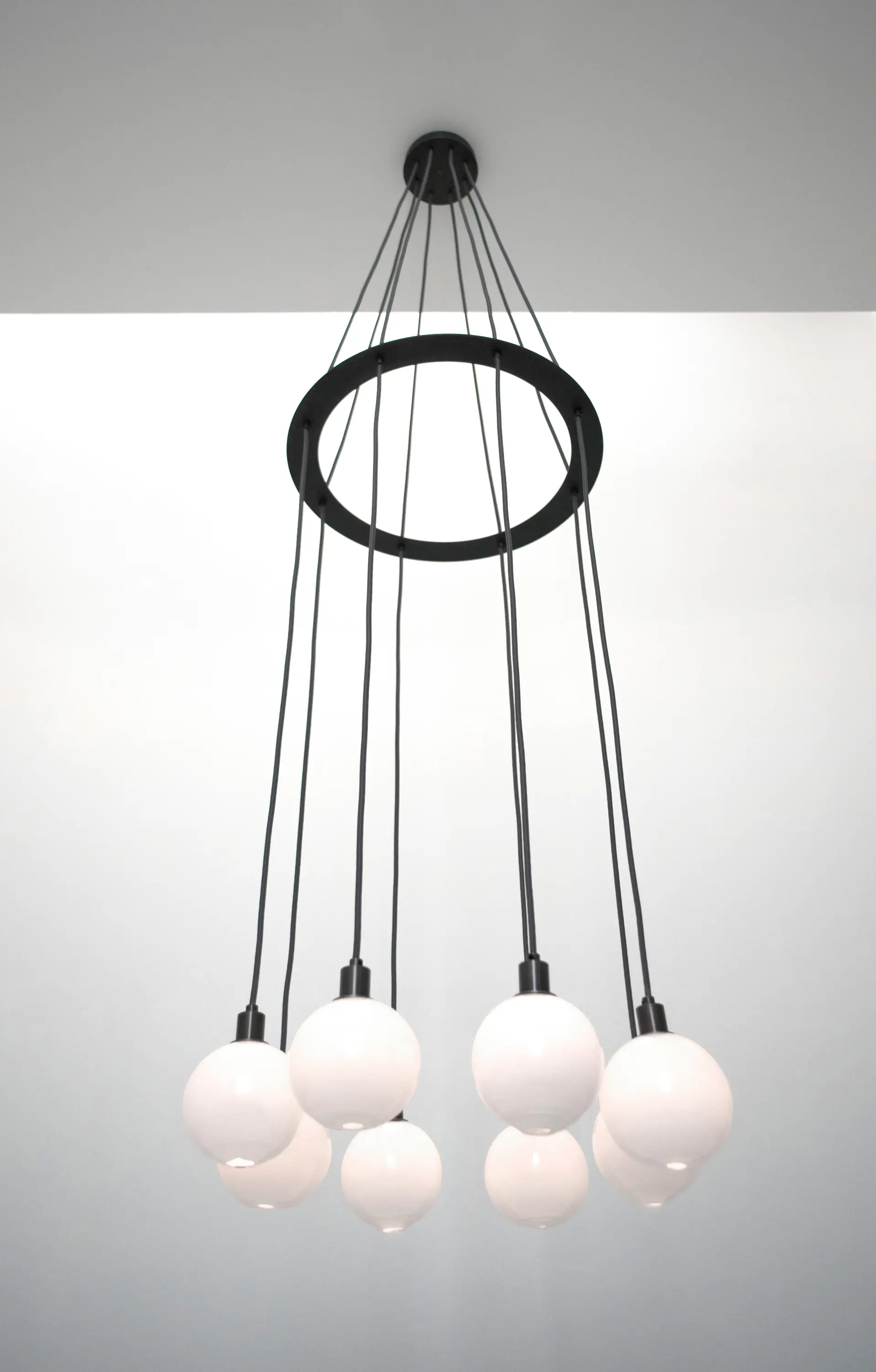 SkLO - Drape Circle 8 Chandelier