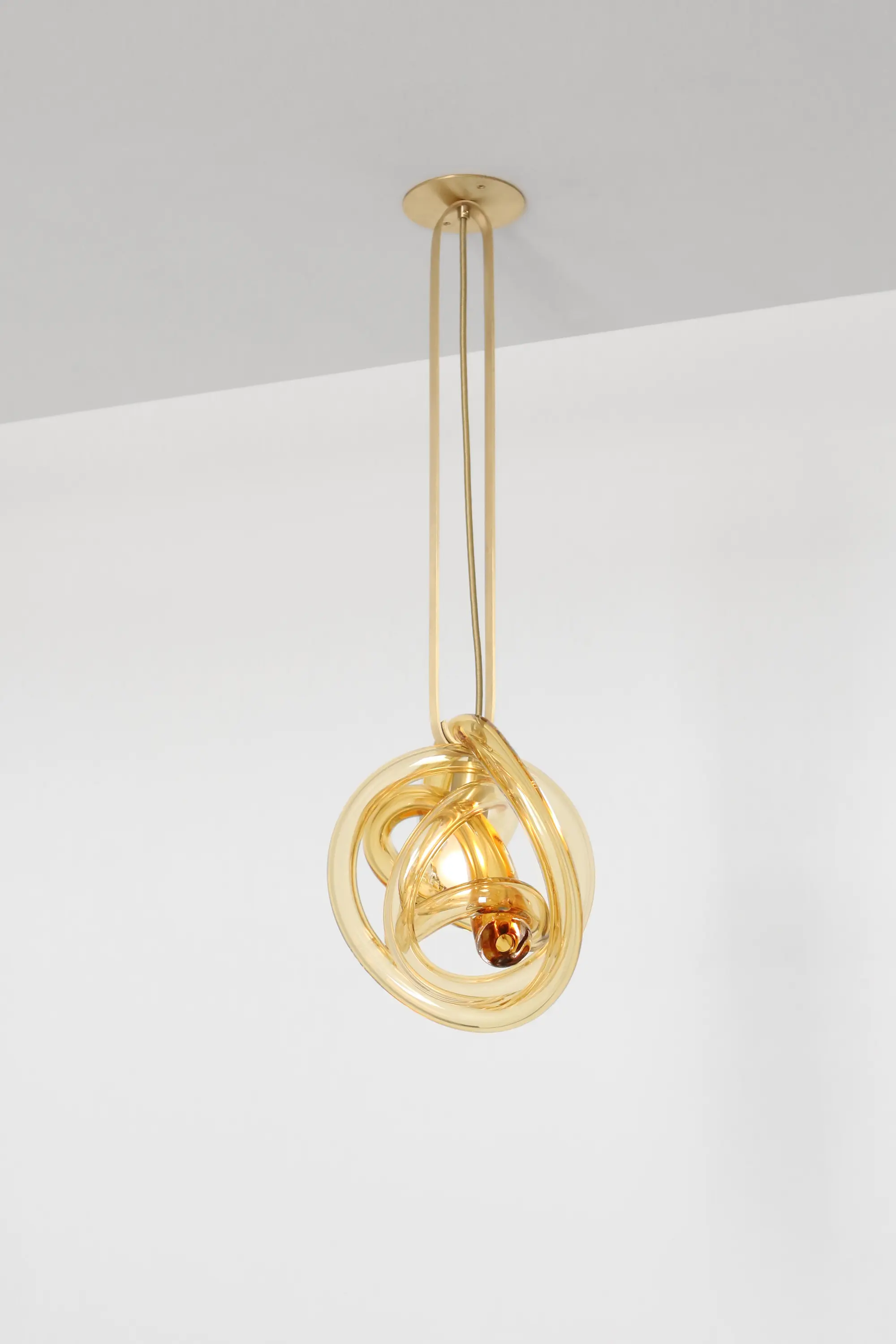 SkLO - Wrap Pin Pendant