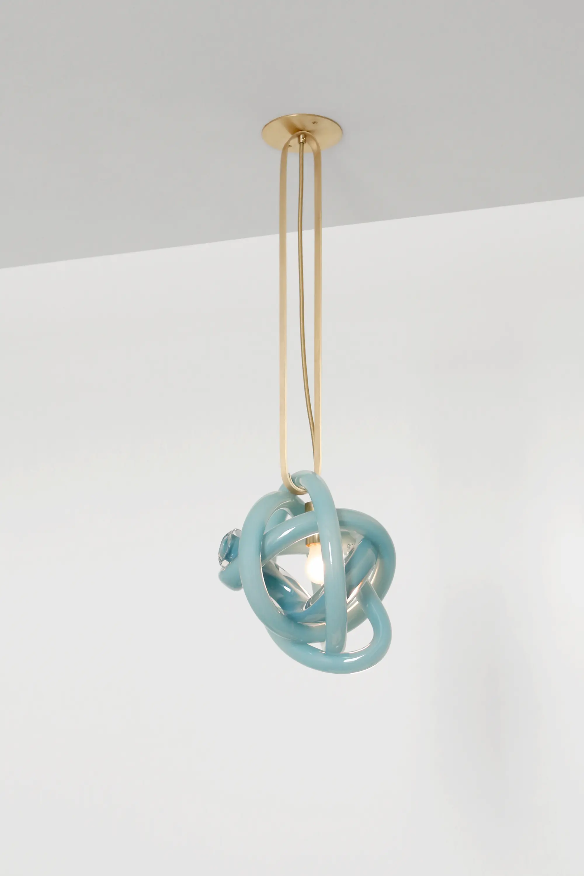 SkLO - Wrap Pin Pendant