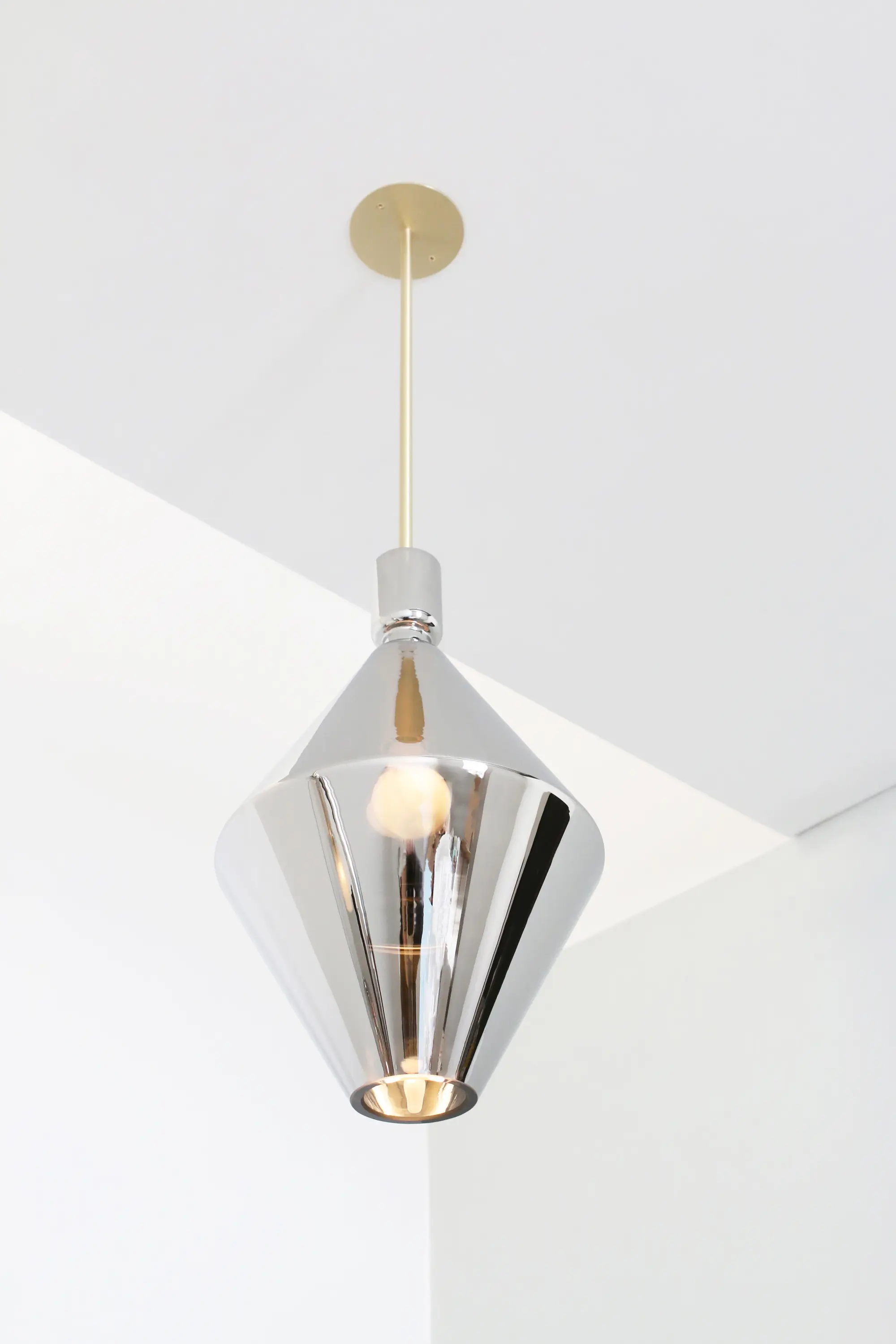 SkLO - Reflect Pendant Shape 3