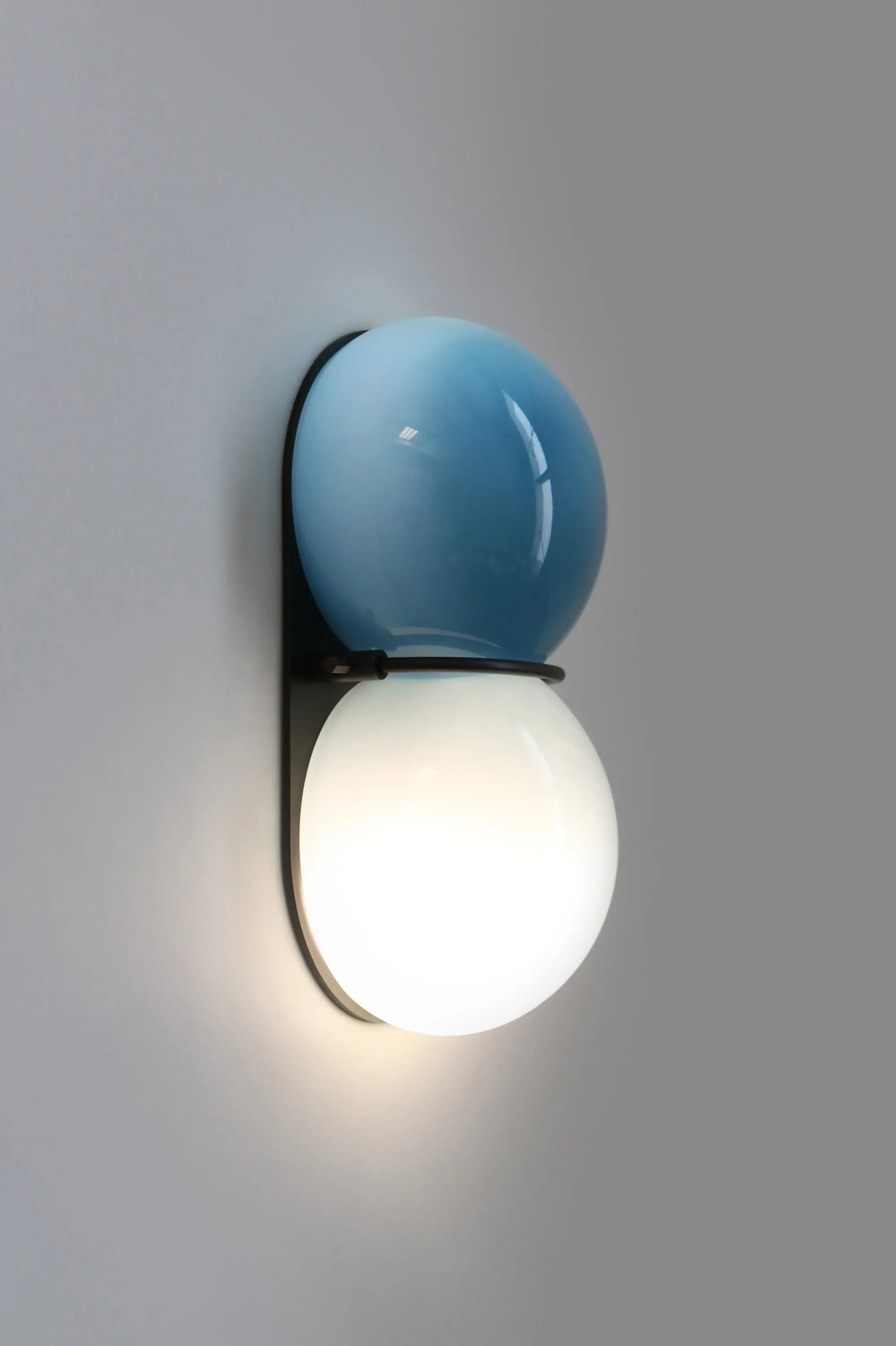 SkLO - Twin 1.0 Sconce