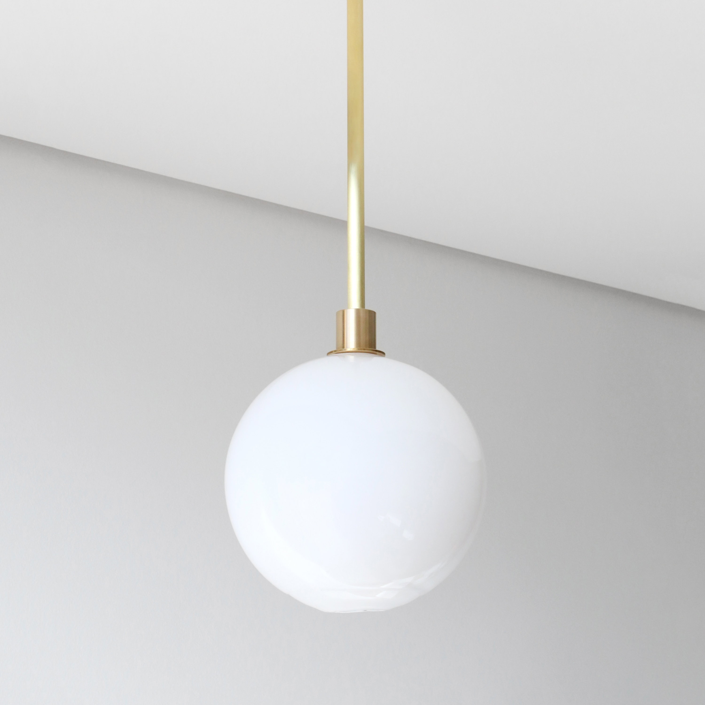 Mostra il prodotto Stem Pendant 1X (7 In Glass) del produttore SkLO