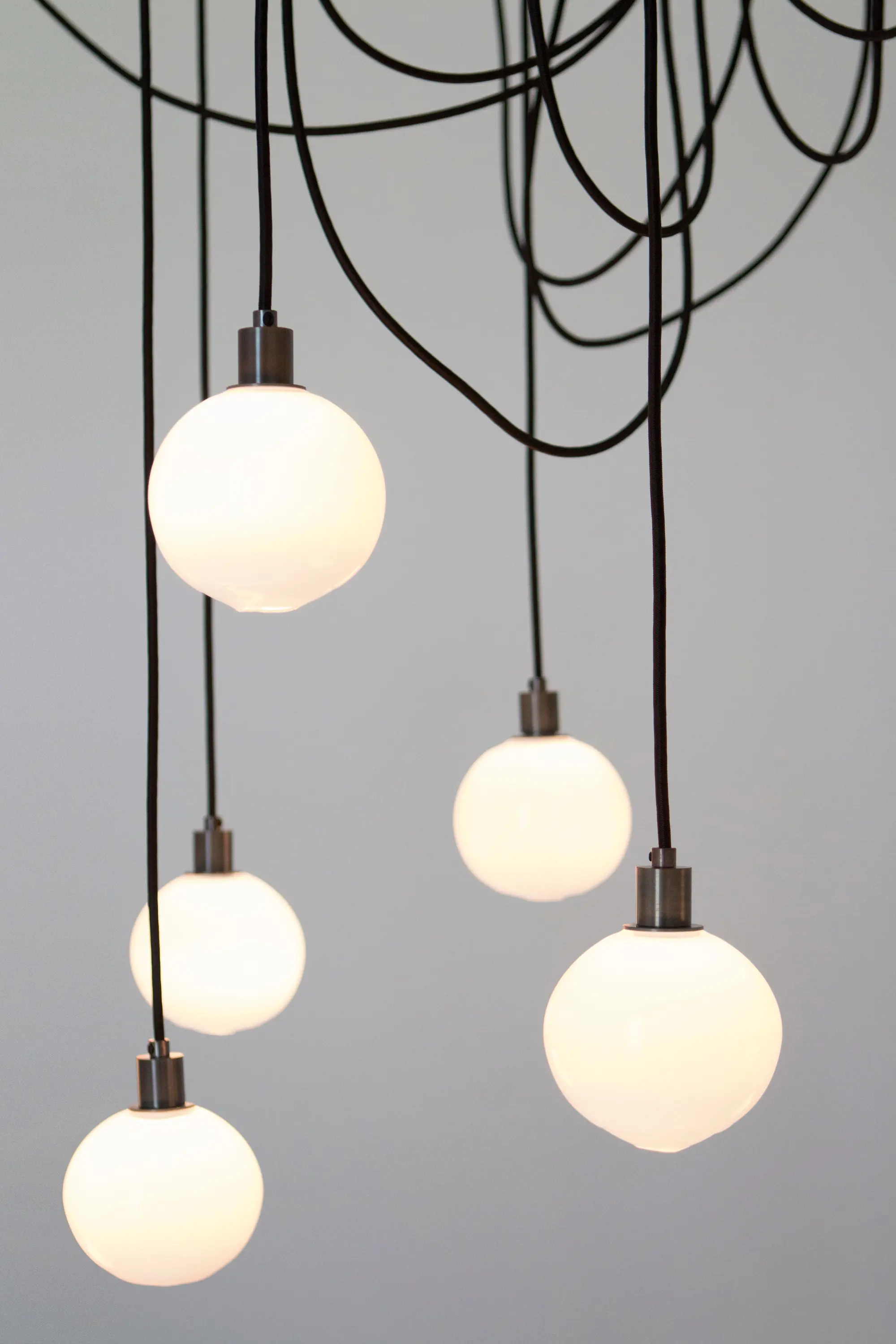 SkLO - Drape Hook 5 Pendant