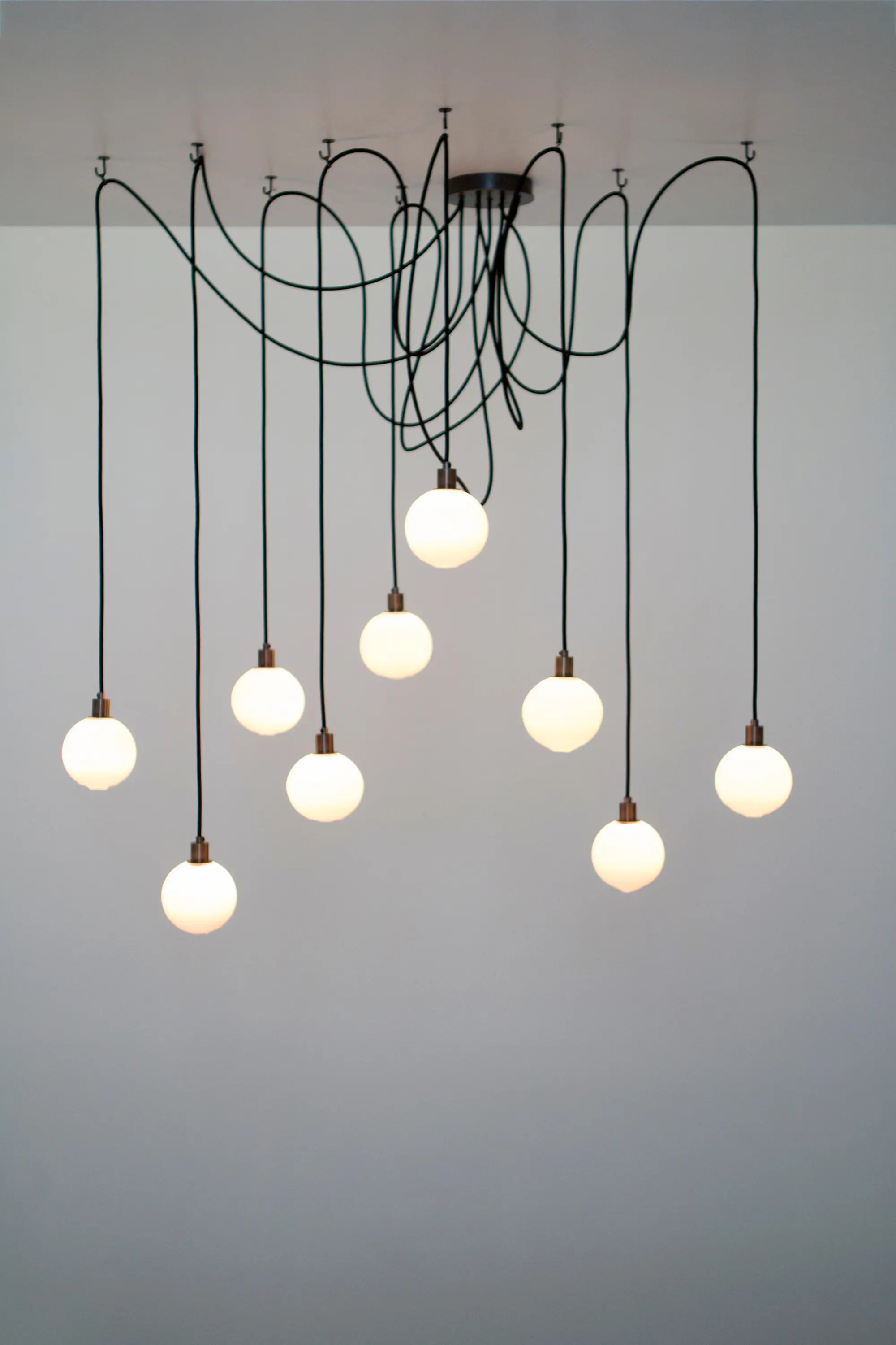 SkLO - Drape Hook 9 Pendant