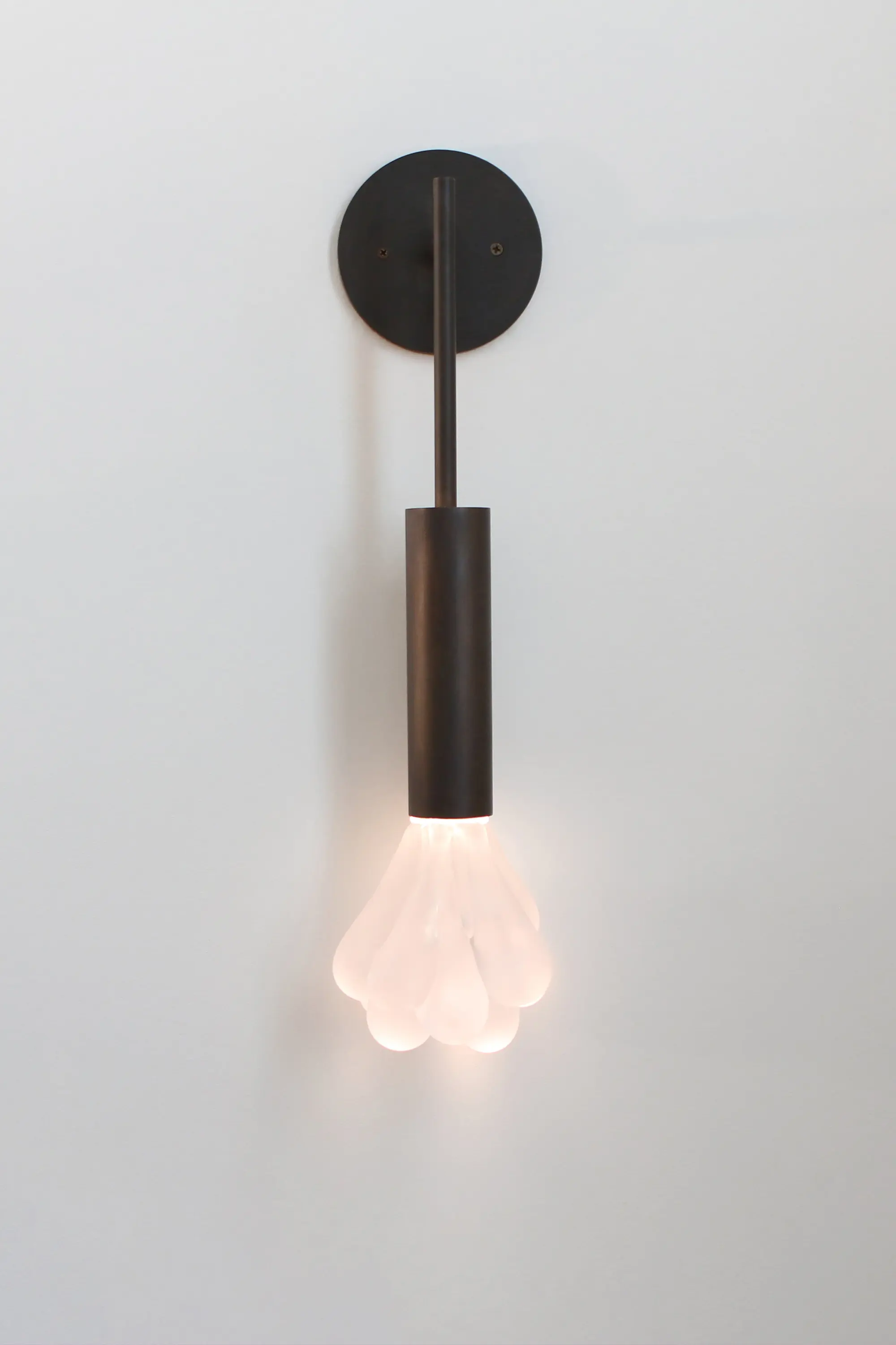 SkLO - Dew Sconce