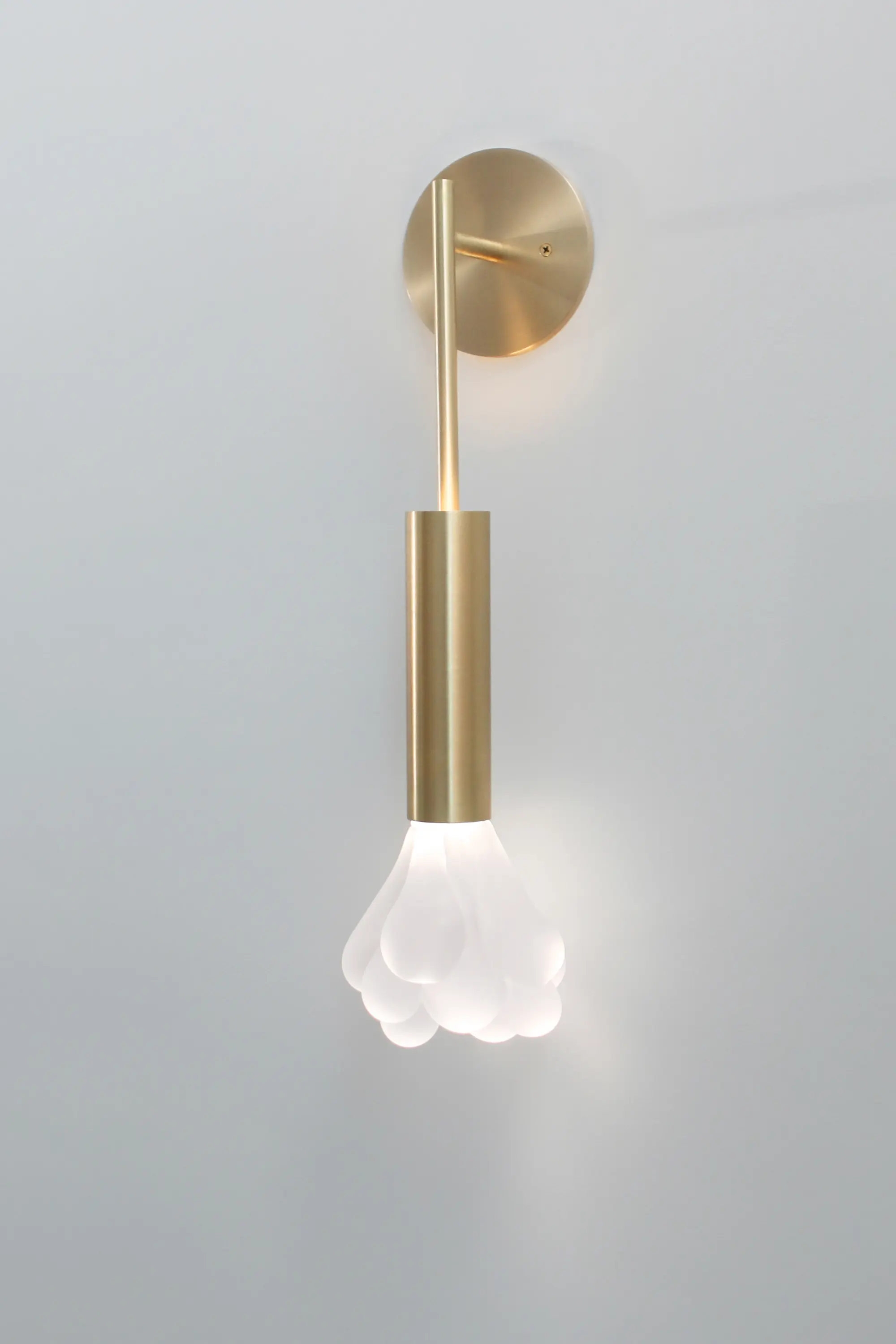 SkLO - Dew Sconce