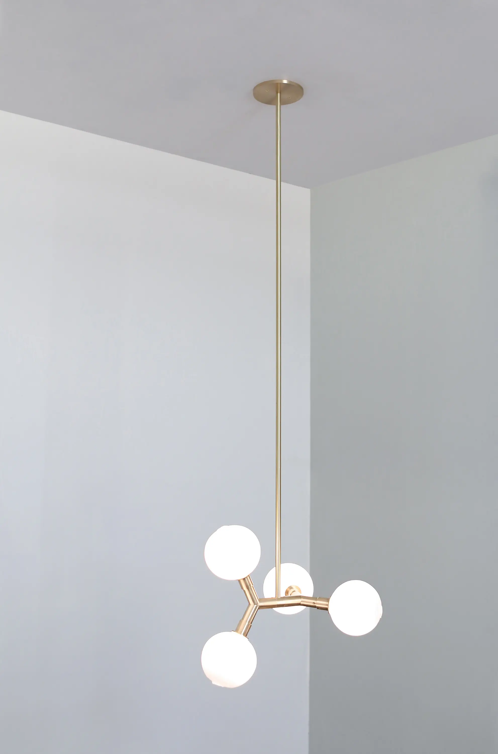SkLO - Veer Pendant (4.5 In Glass)