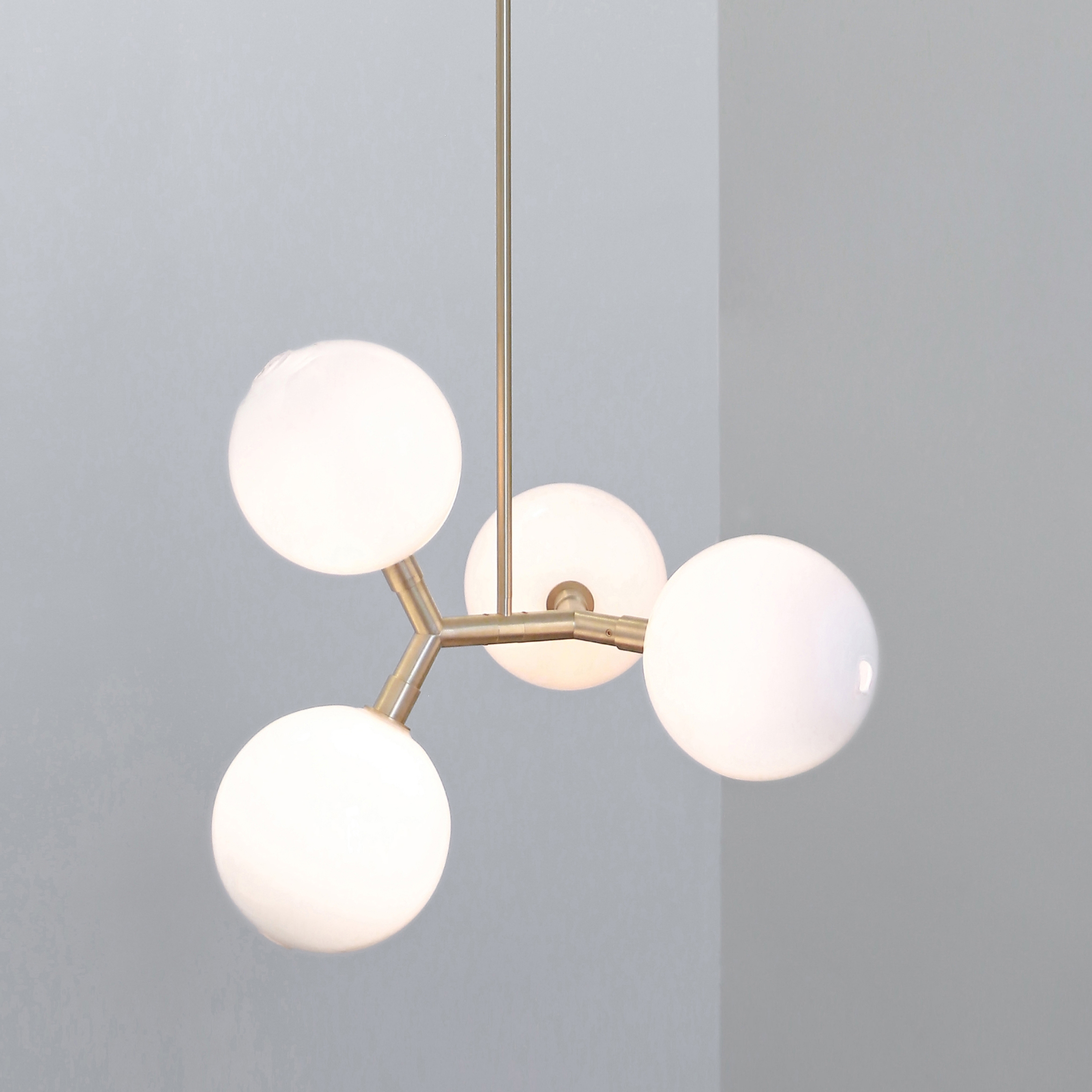 Mostra il prodotto Veer Pendant (7 In Glass) del produttore SkLO