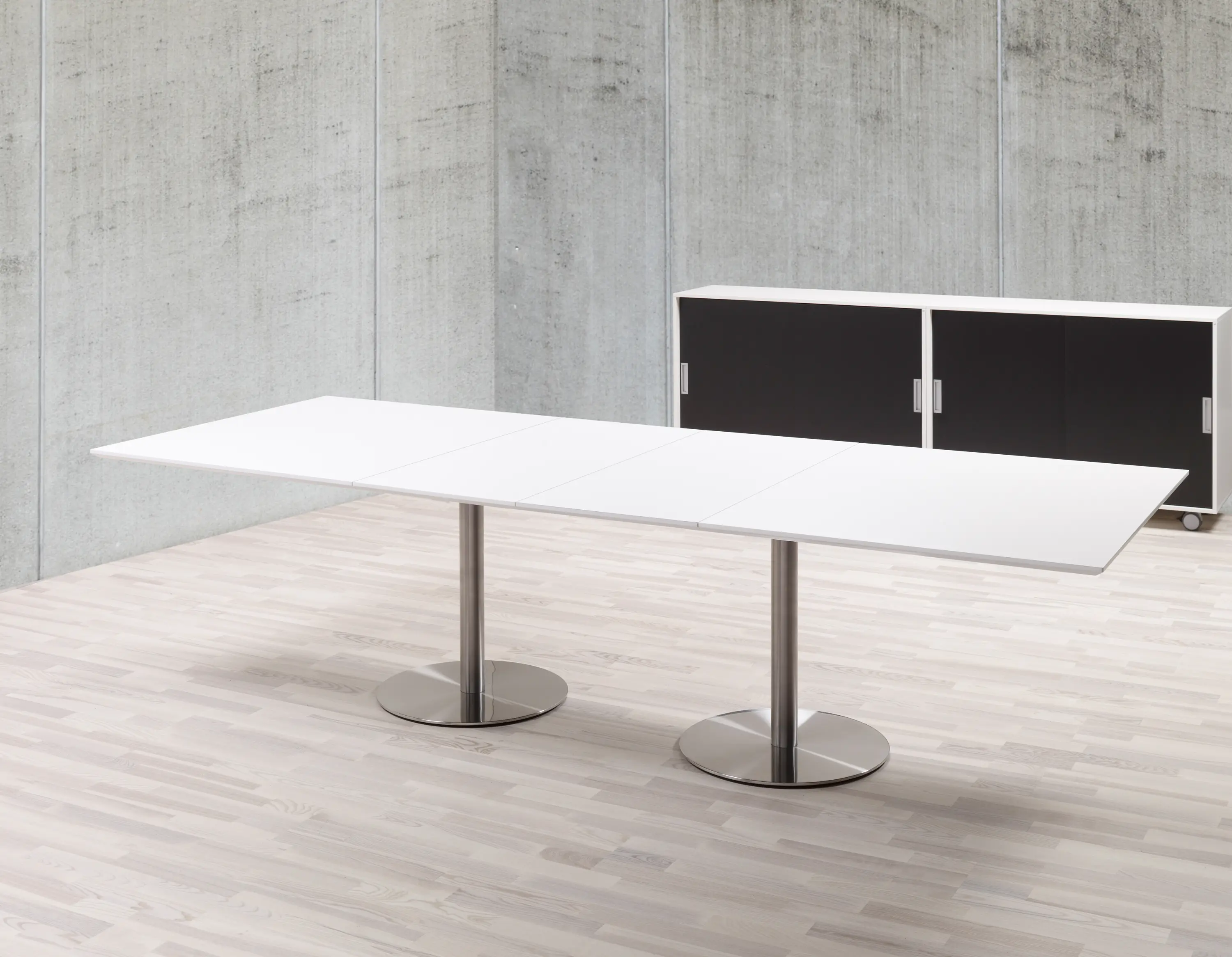 Cube Design - Amigo Conference Table