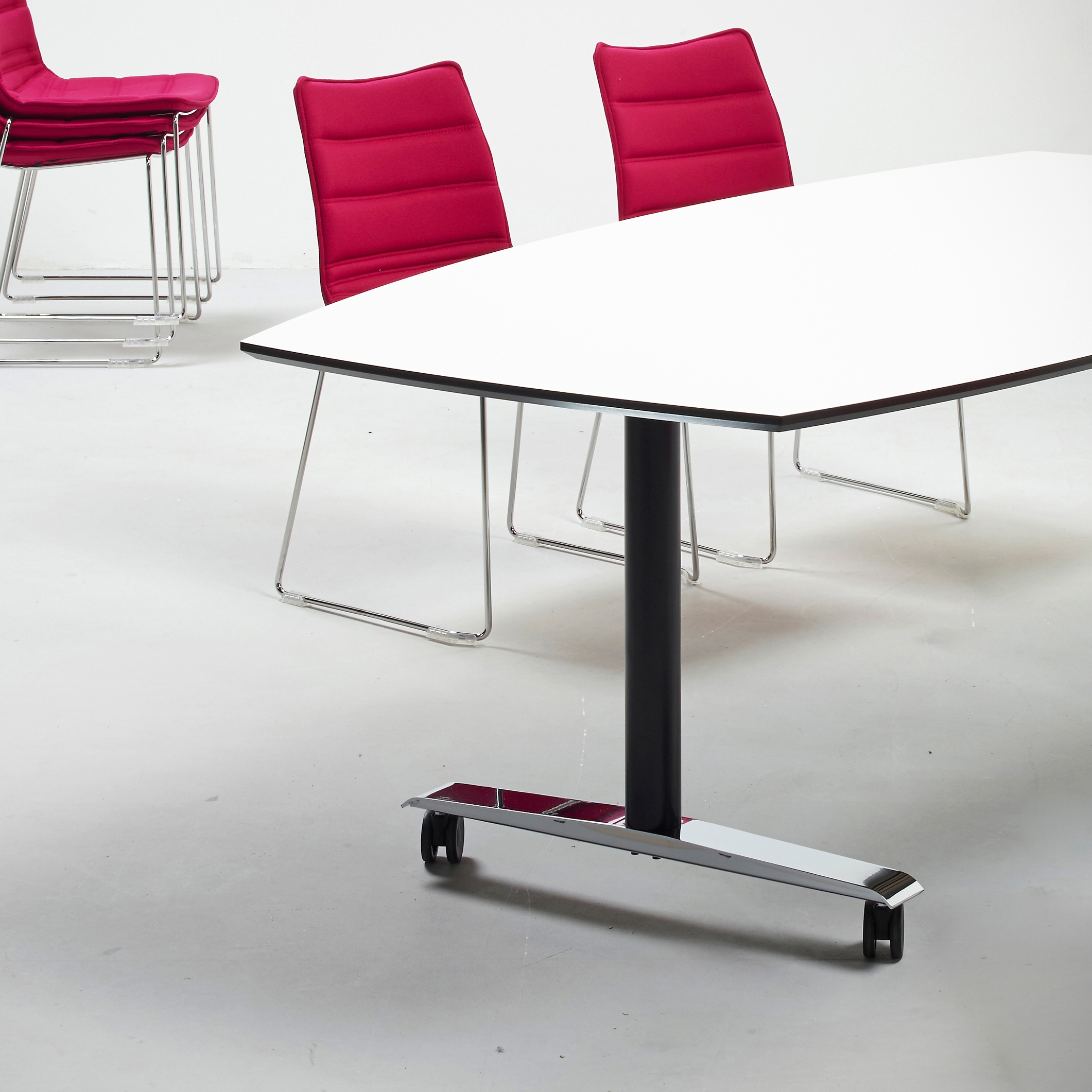 Mostrar el producto Quadro Conference Table del fabricante Cube Design