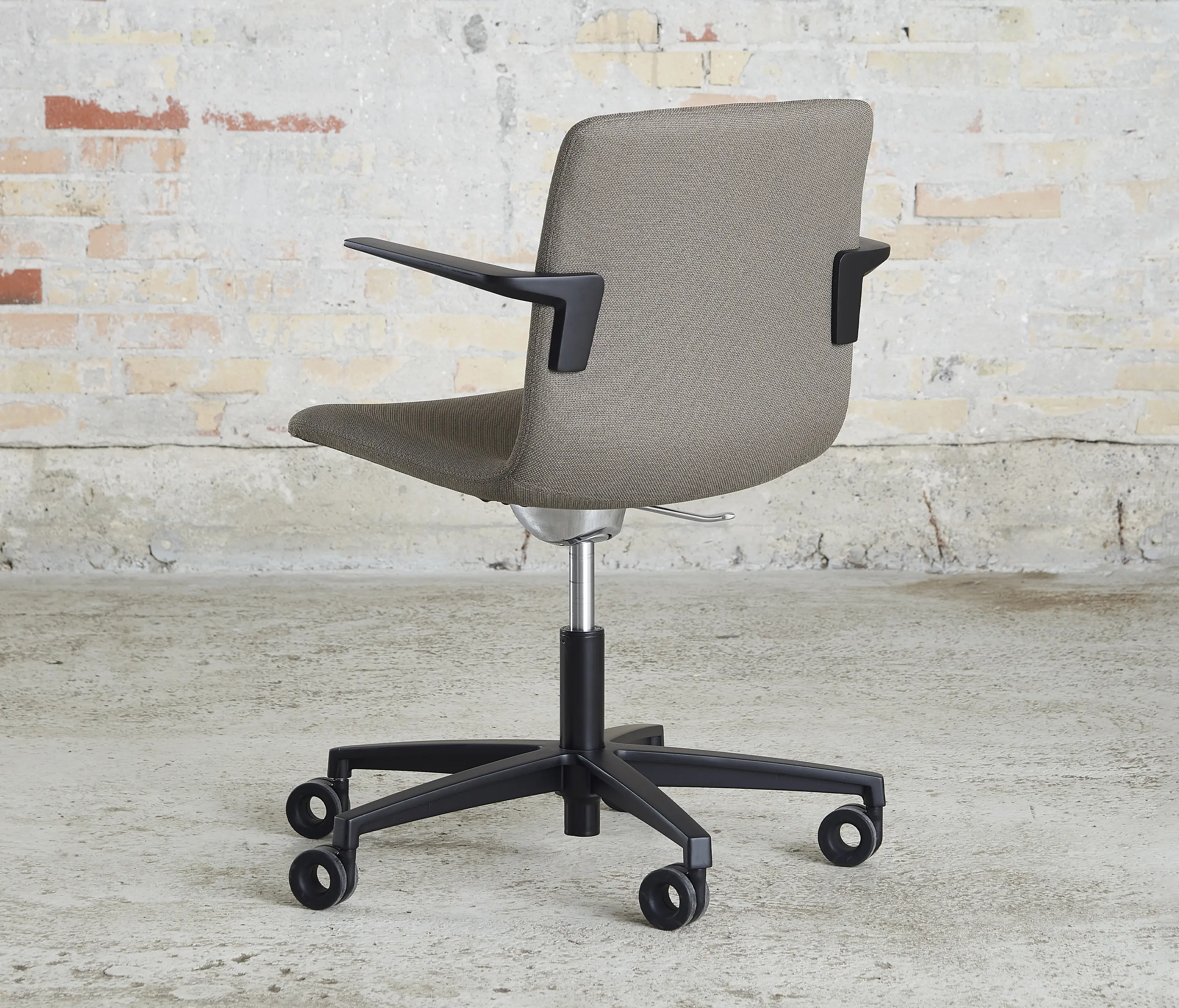 Cube Design - S20 chair