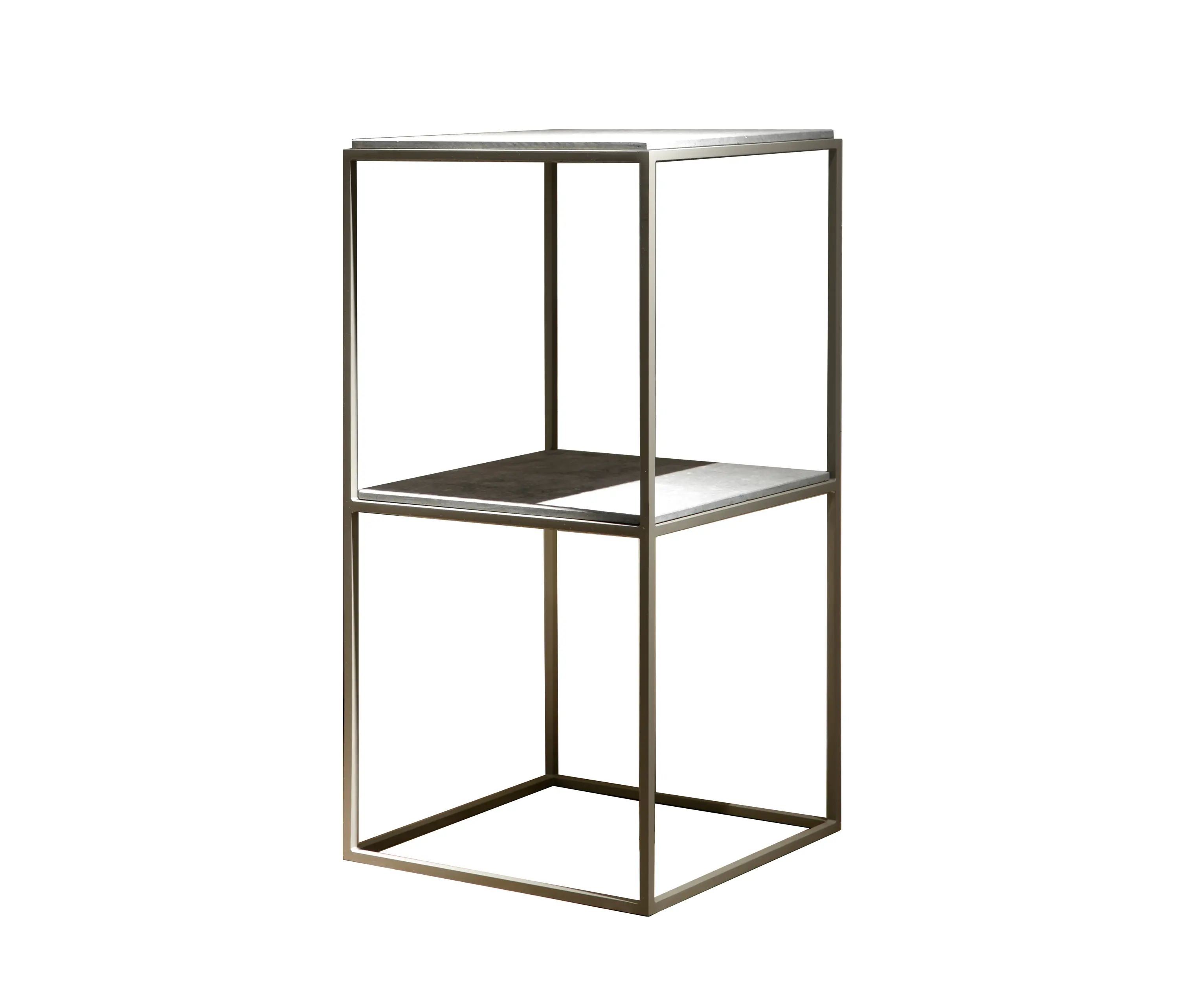 MOBILFRESNO-ALTERNATIVE - Pequeñas Arquitecturas side table