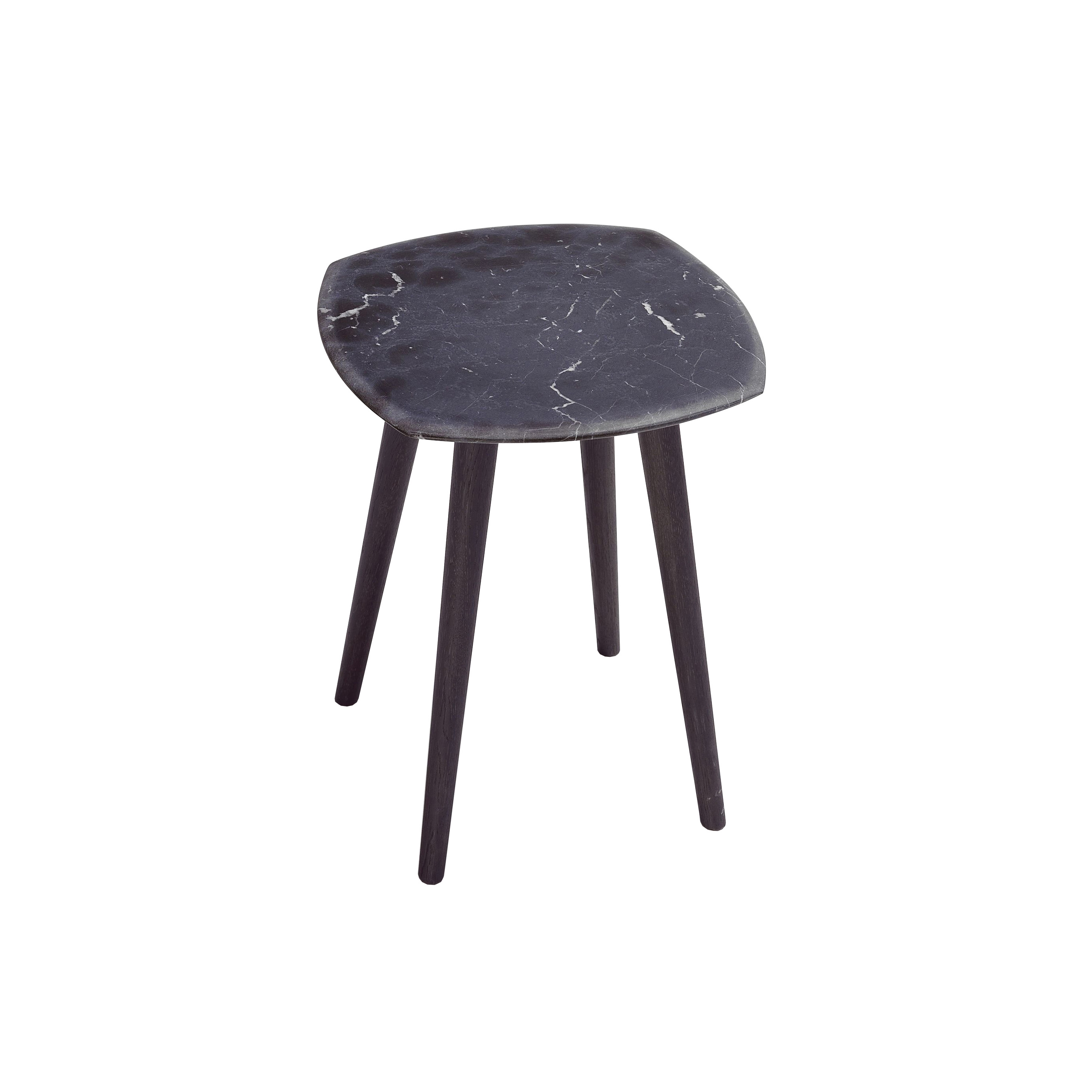 Mostra il prodotto Soft side table del produttore MOBILFRESNO-ALTERNATIVE