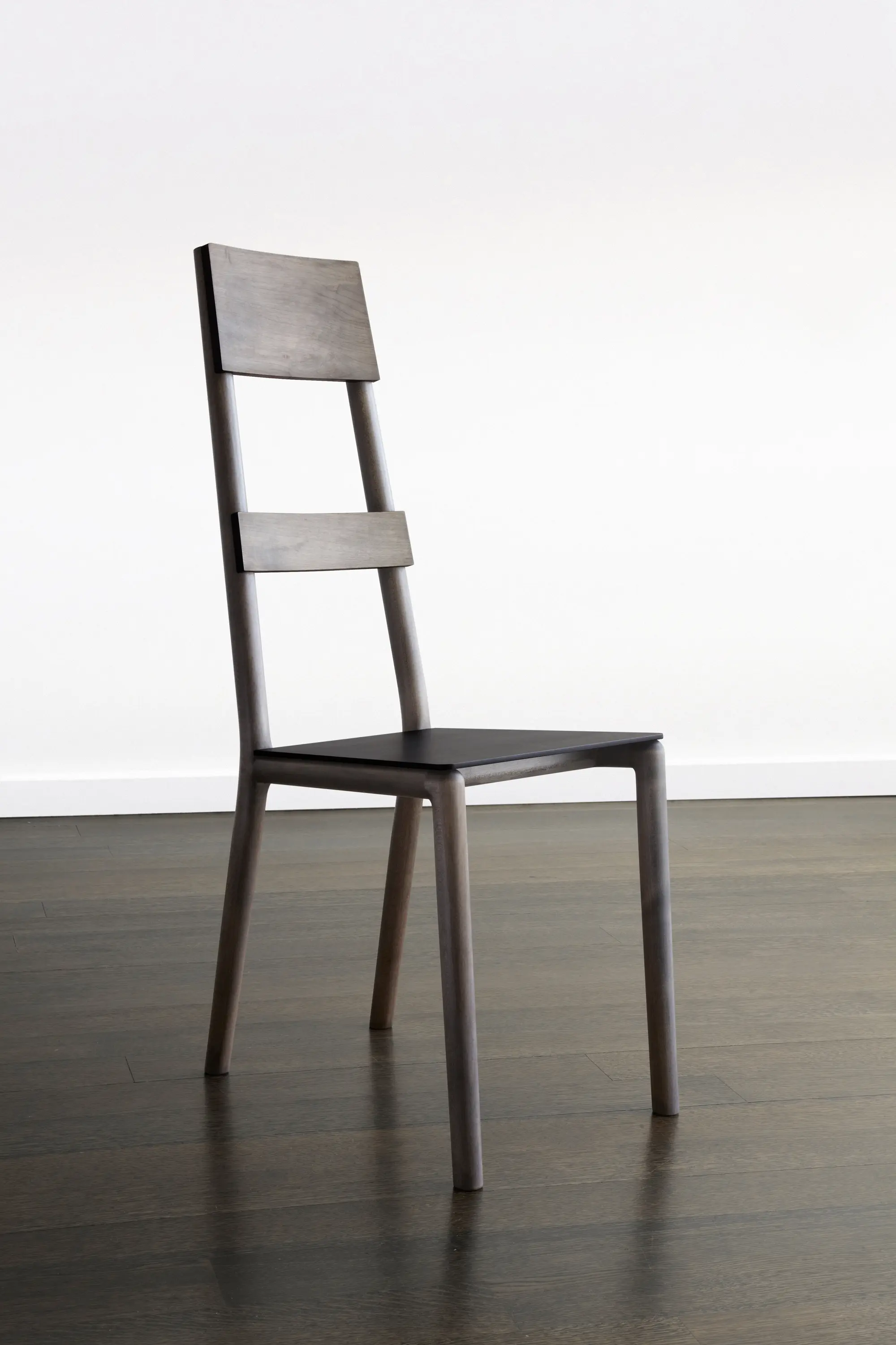 Bellboy - Academy Chair